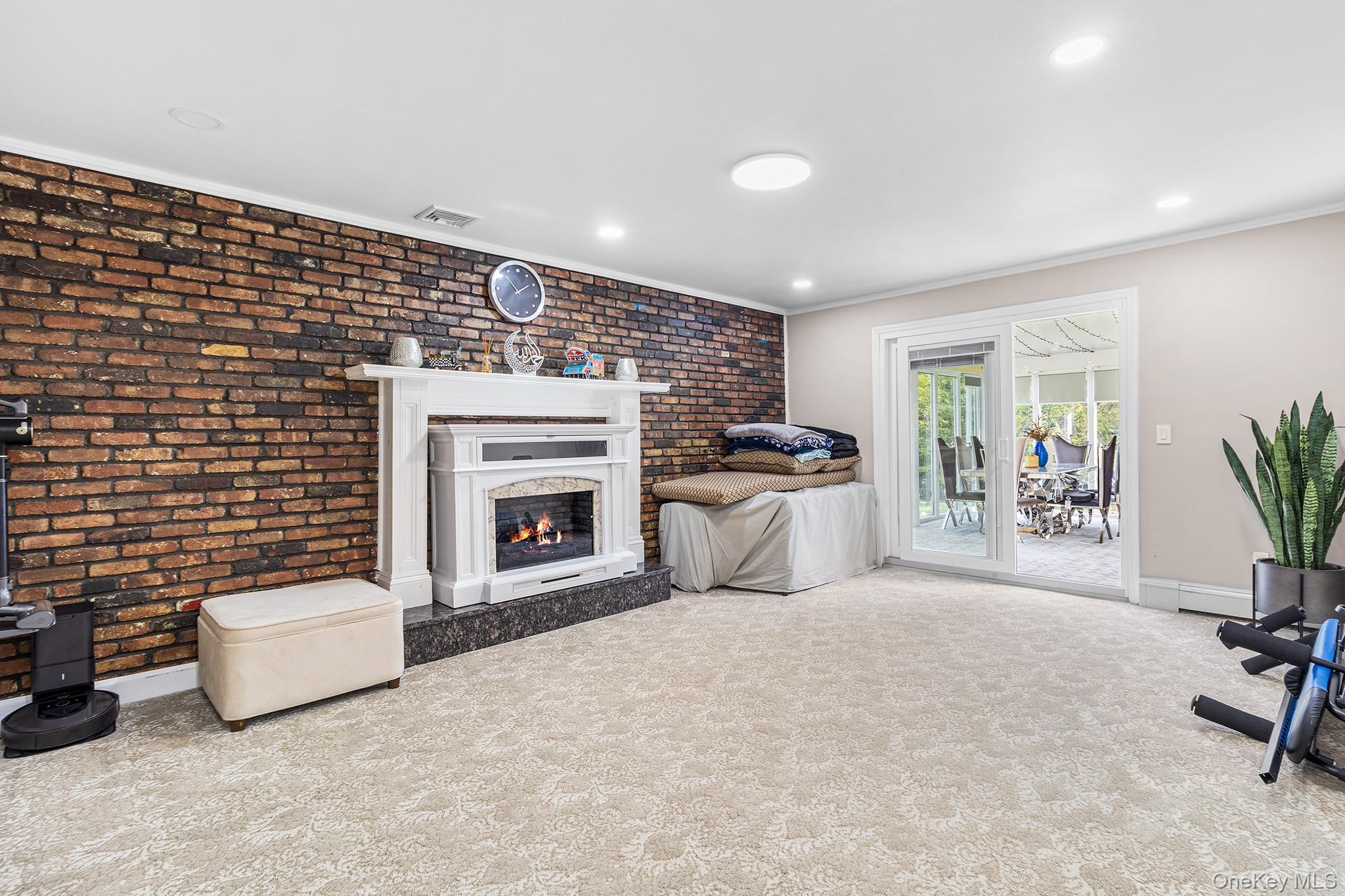 61 Old Indian Head Road, Commack, NY 11725