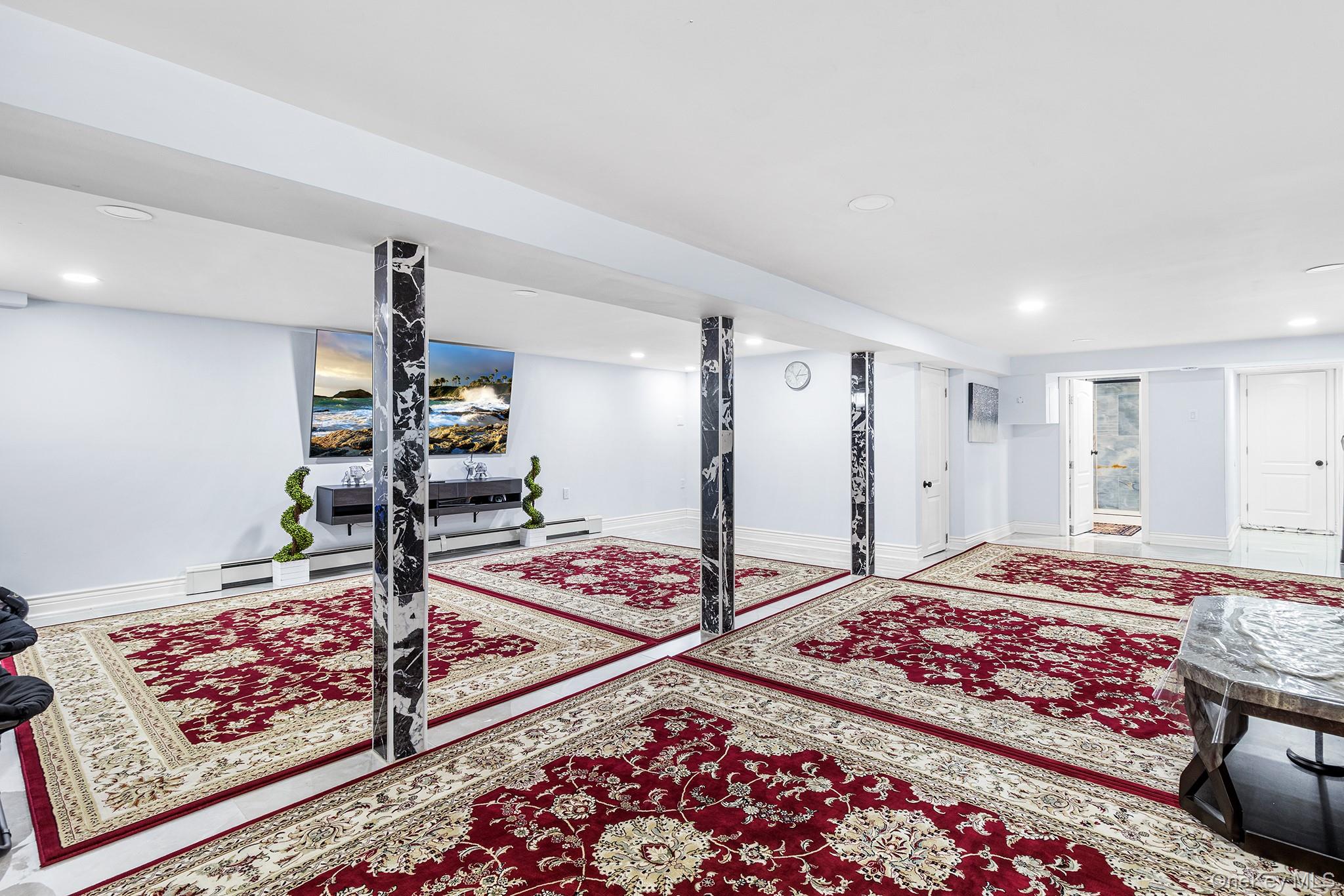 61 Old Indian Head Road, Commack, NY 11725