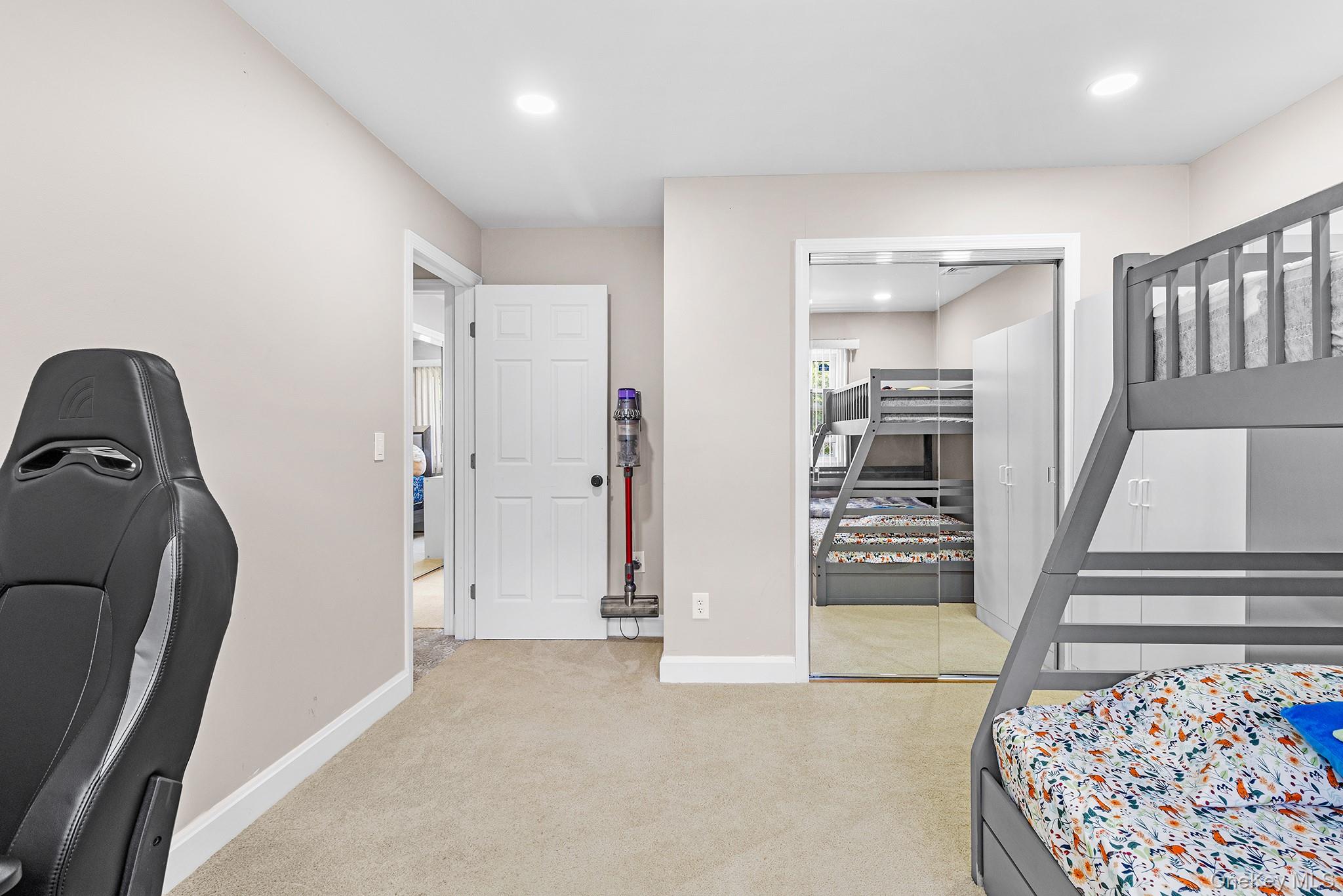 61 Old Indian Head Road, Commack, NY 11725