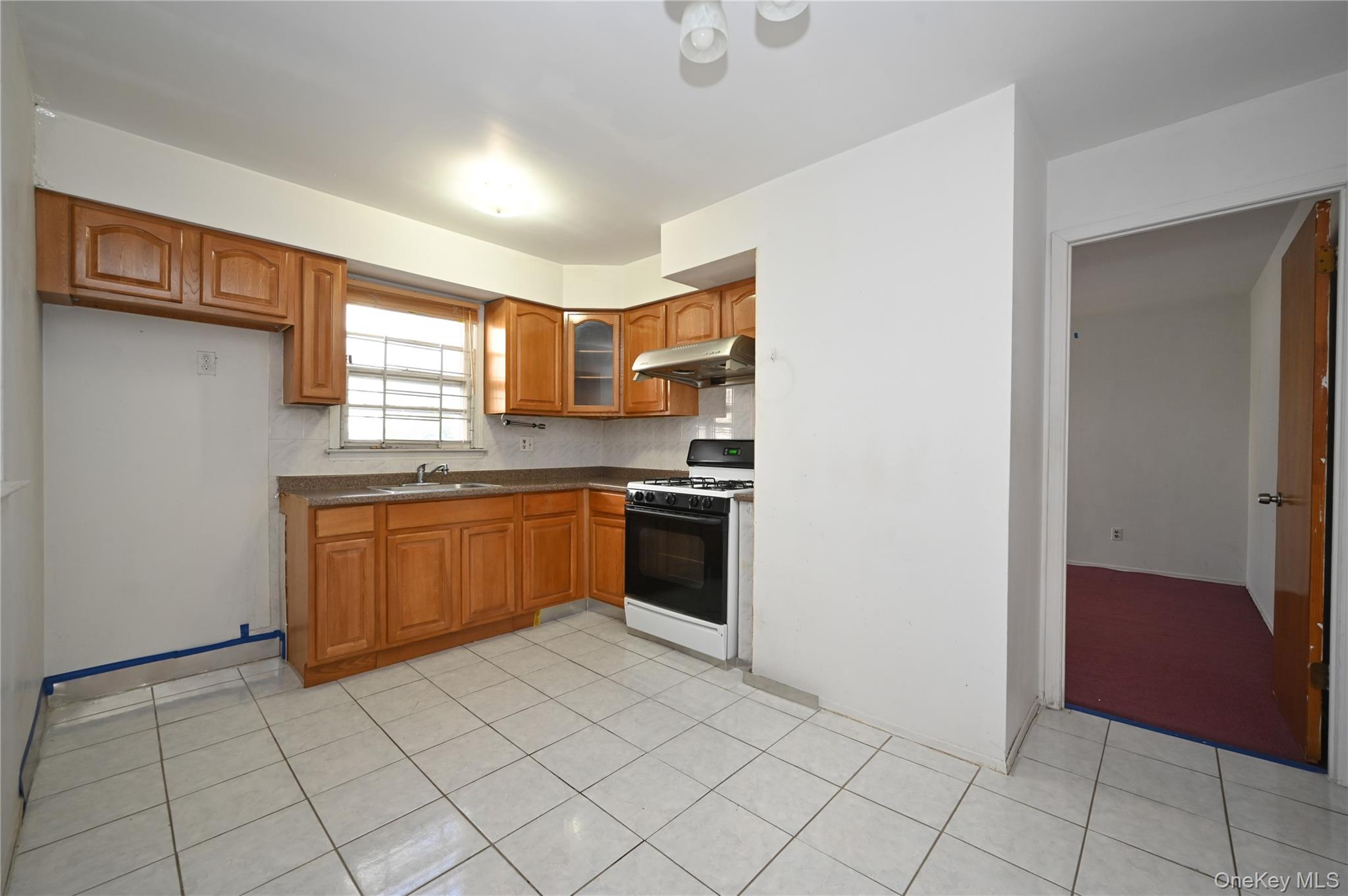 14716 Cherry Avenue, Flushing, NY 11355