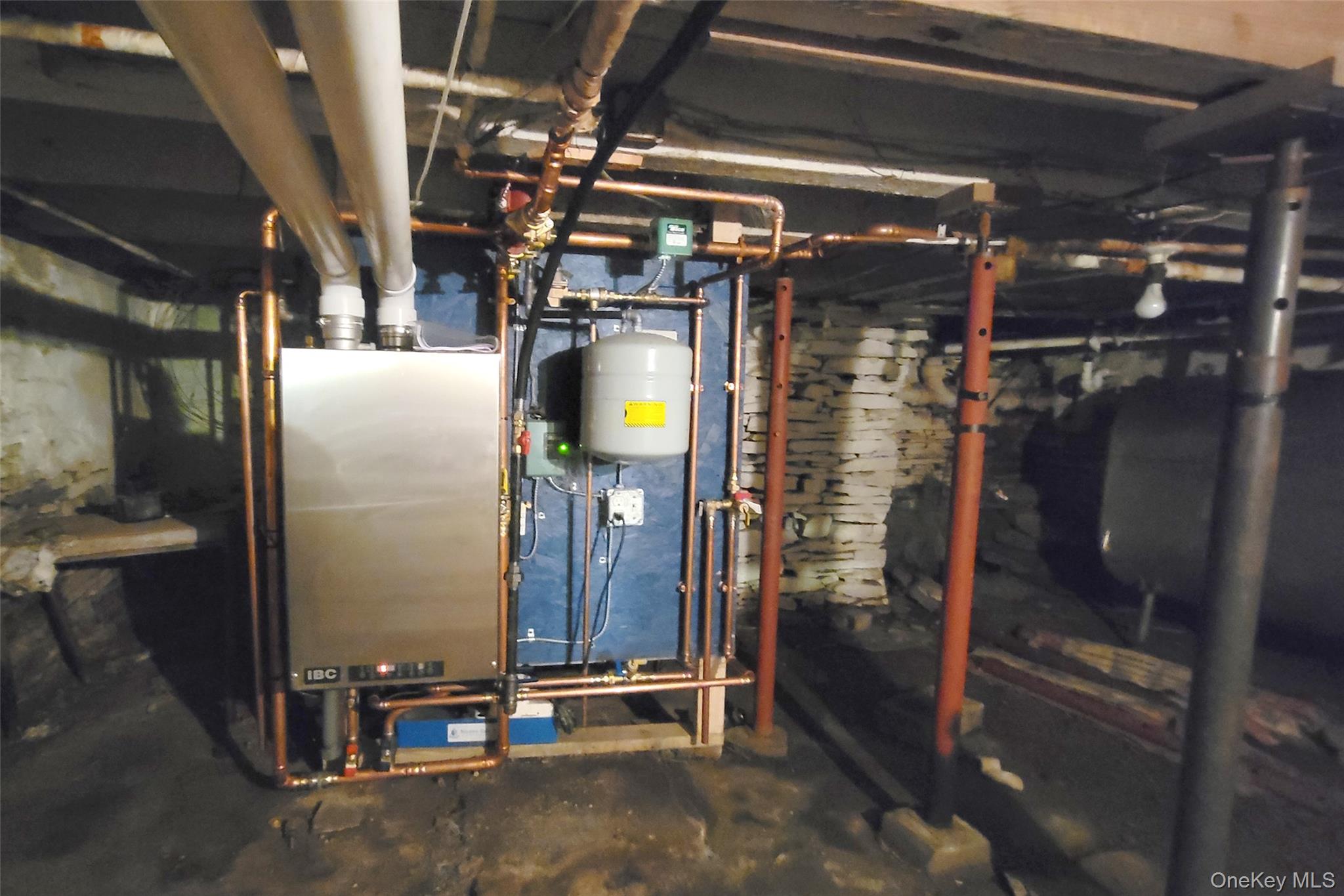 300 Band Camp Road, Saugerties, NY 12477