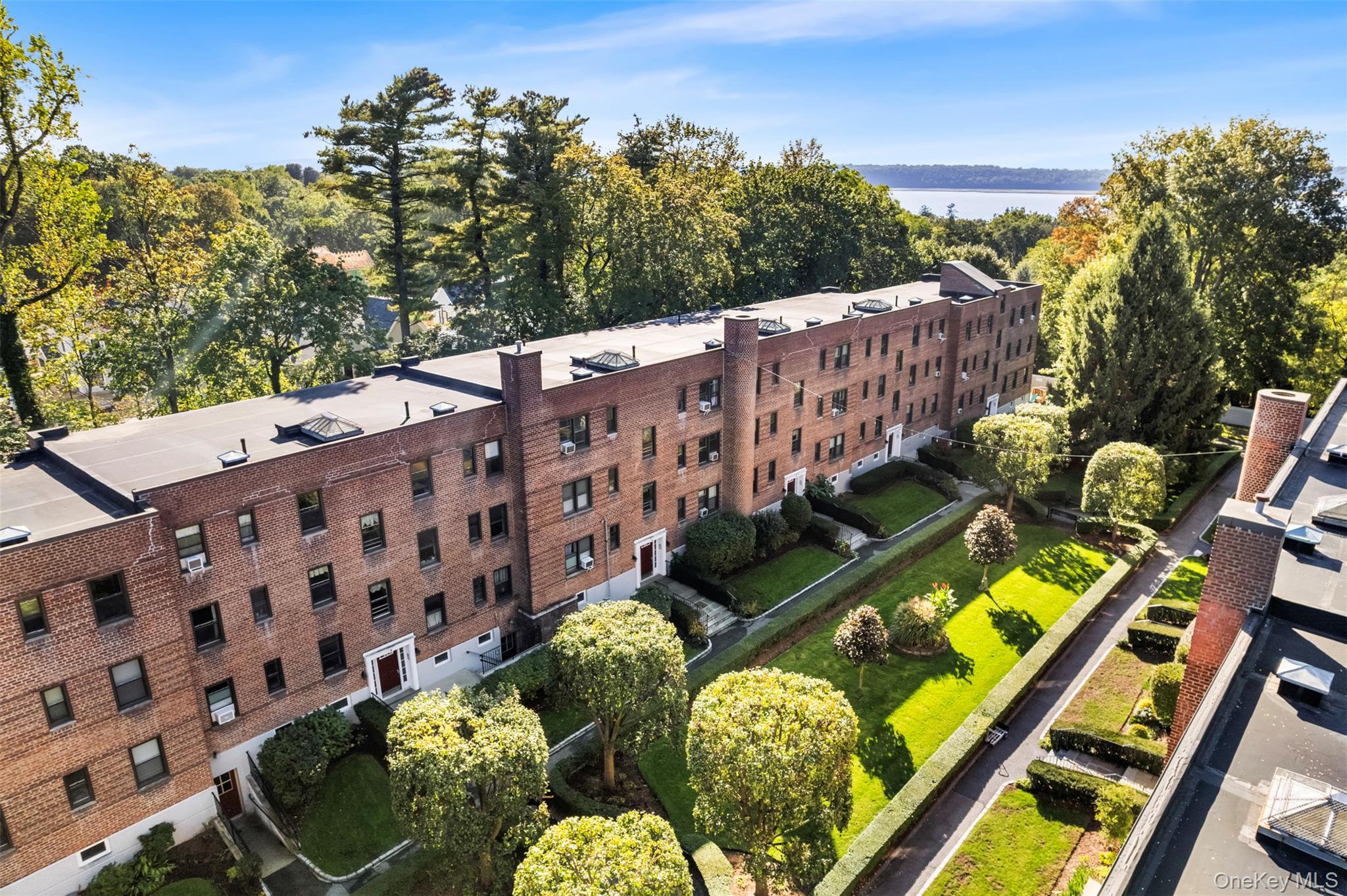 14 S Broadway # 2-3B, Irvington, NY 10533