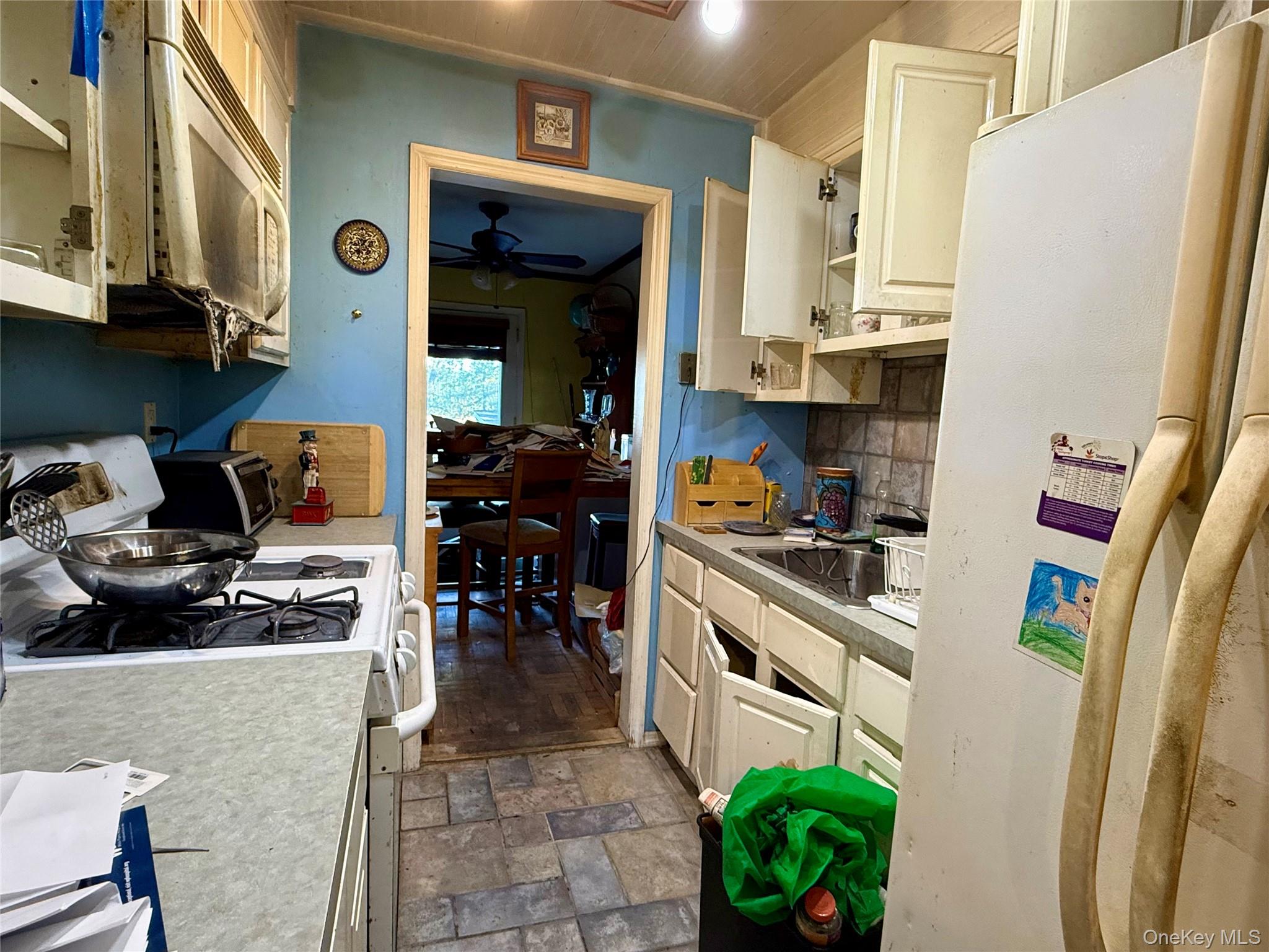 669 Pelham Road # C-10, New Rochelle, NY 10805