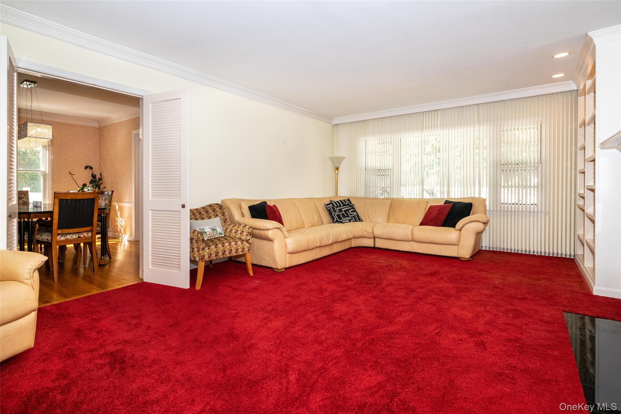 18 Lomond Place, New Rochelle, NY 10804