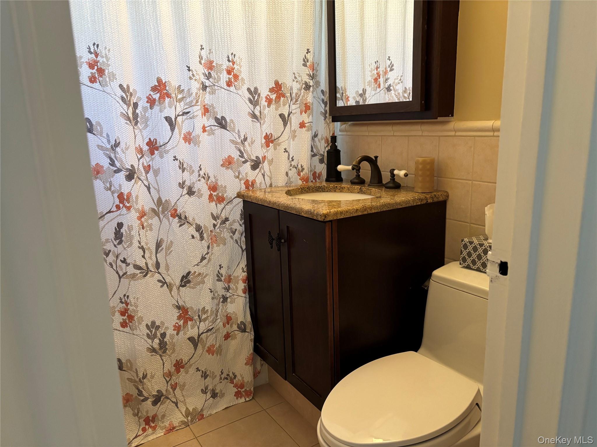 41 Lawrence Drive # A, White Plains, NY 10603