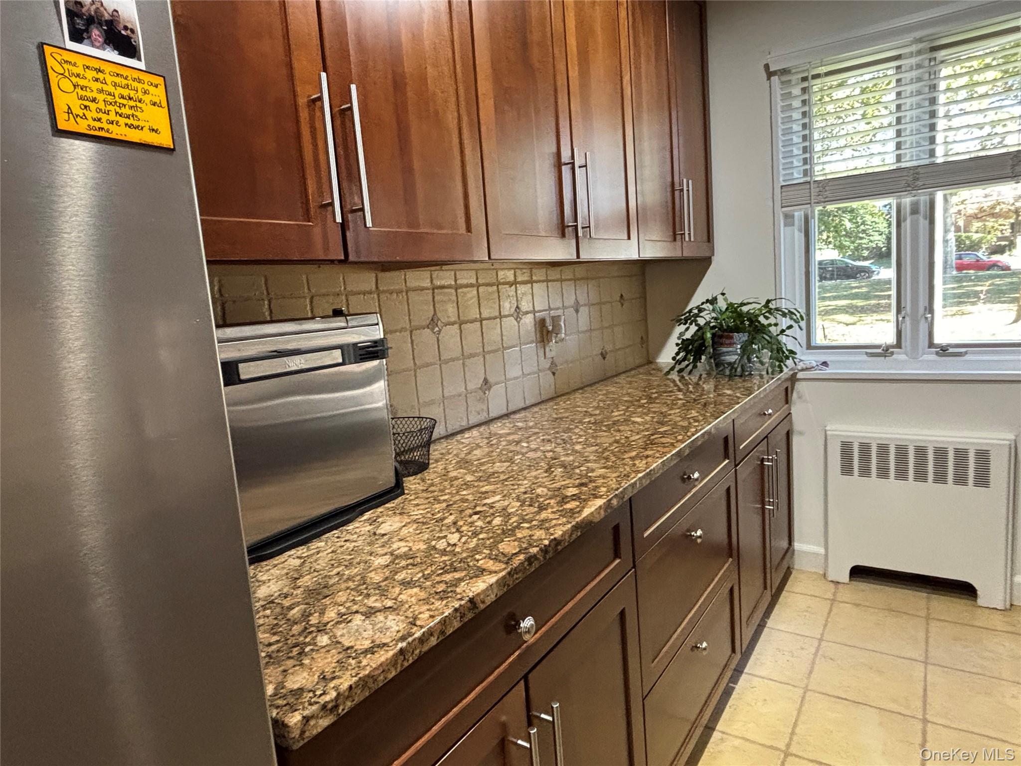 41 Lawrence Drive # A, White Plains, NY 10603