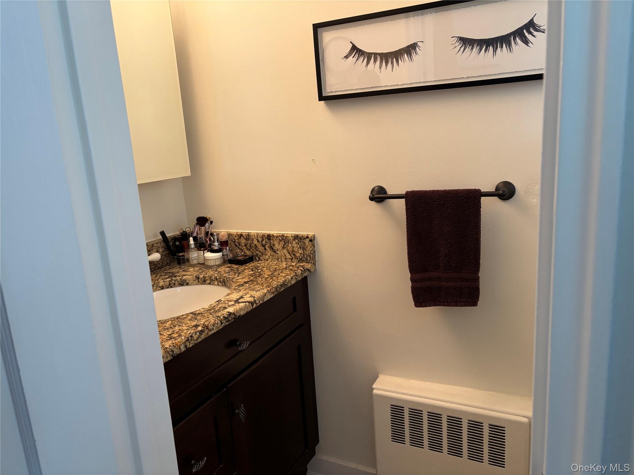 41 Lawrence Drive # A, White Plains, NY 10603