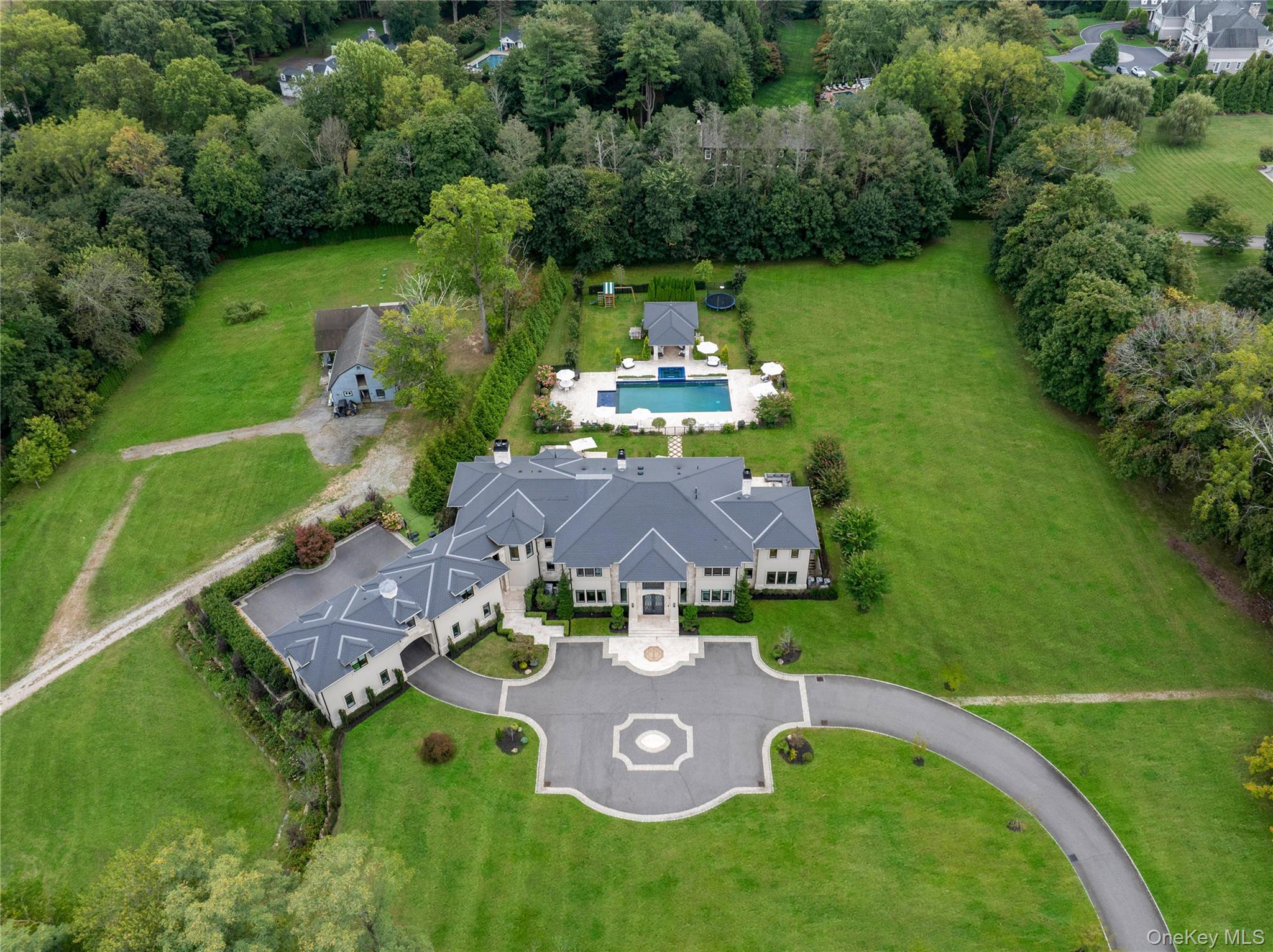 53 Simonson Road, Old Brookville, NY 11545