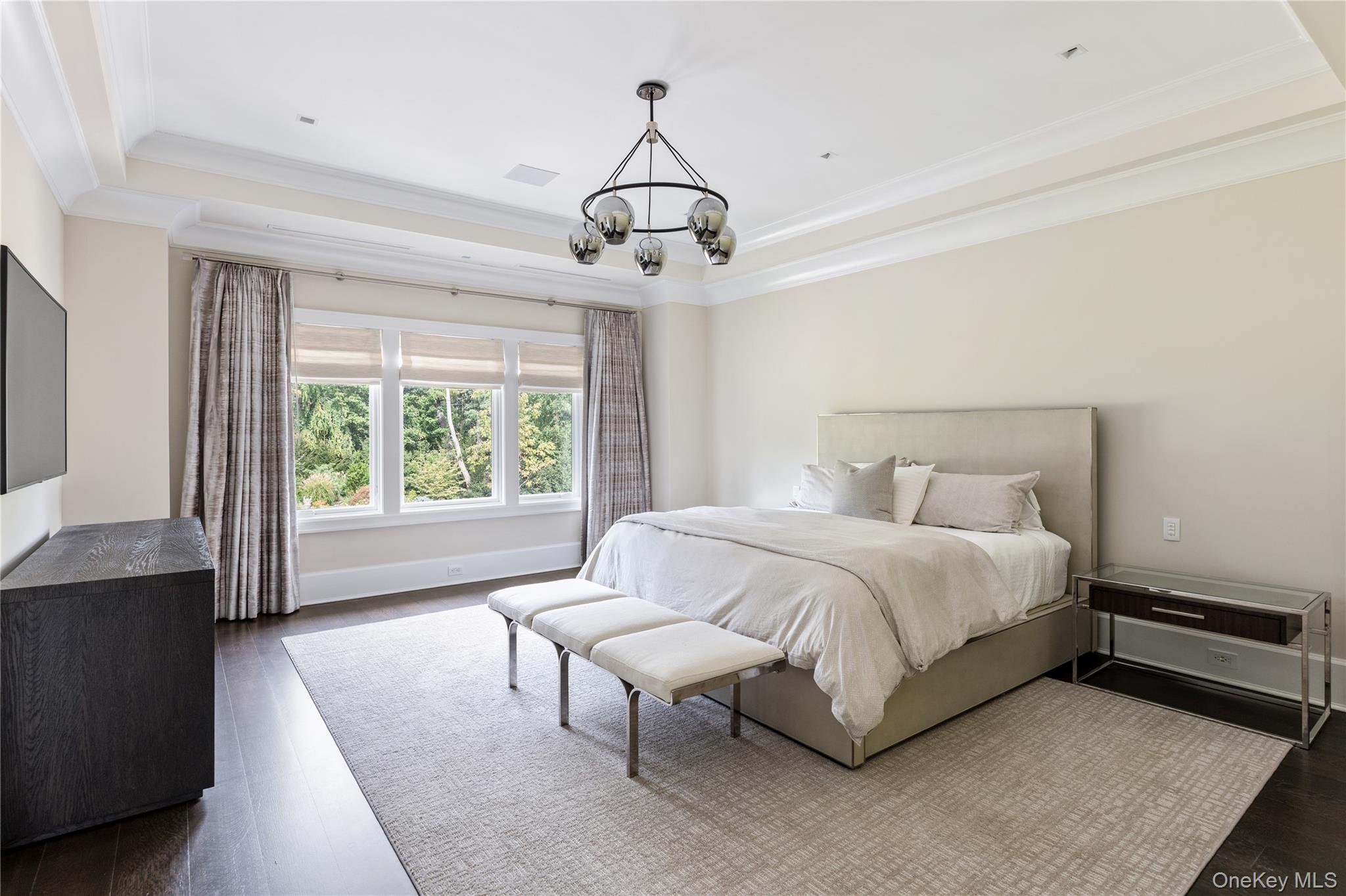 53 Simonson Road, Old Brookville, NY 11545