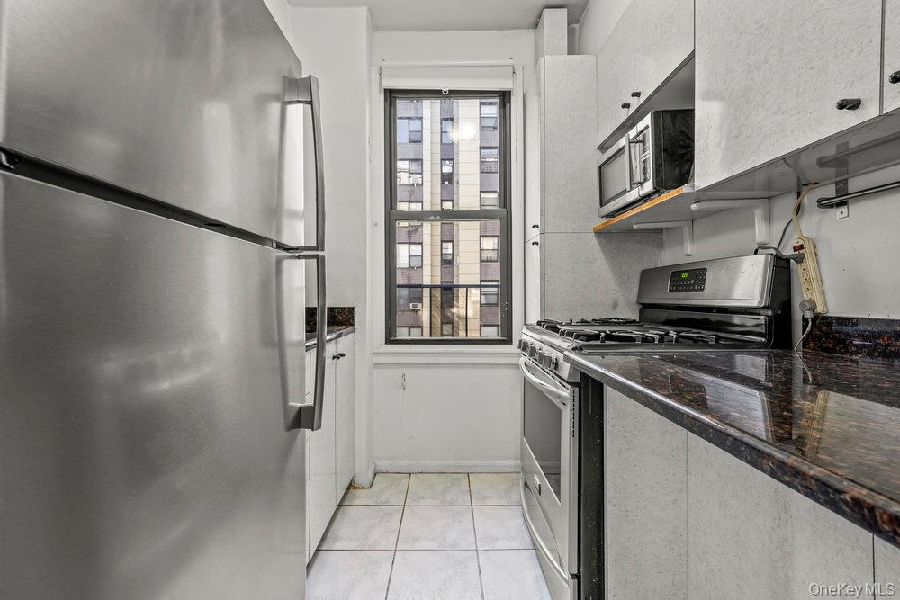 98-26 64 Avenue # 3D, Rego Park, NY 11374