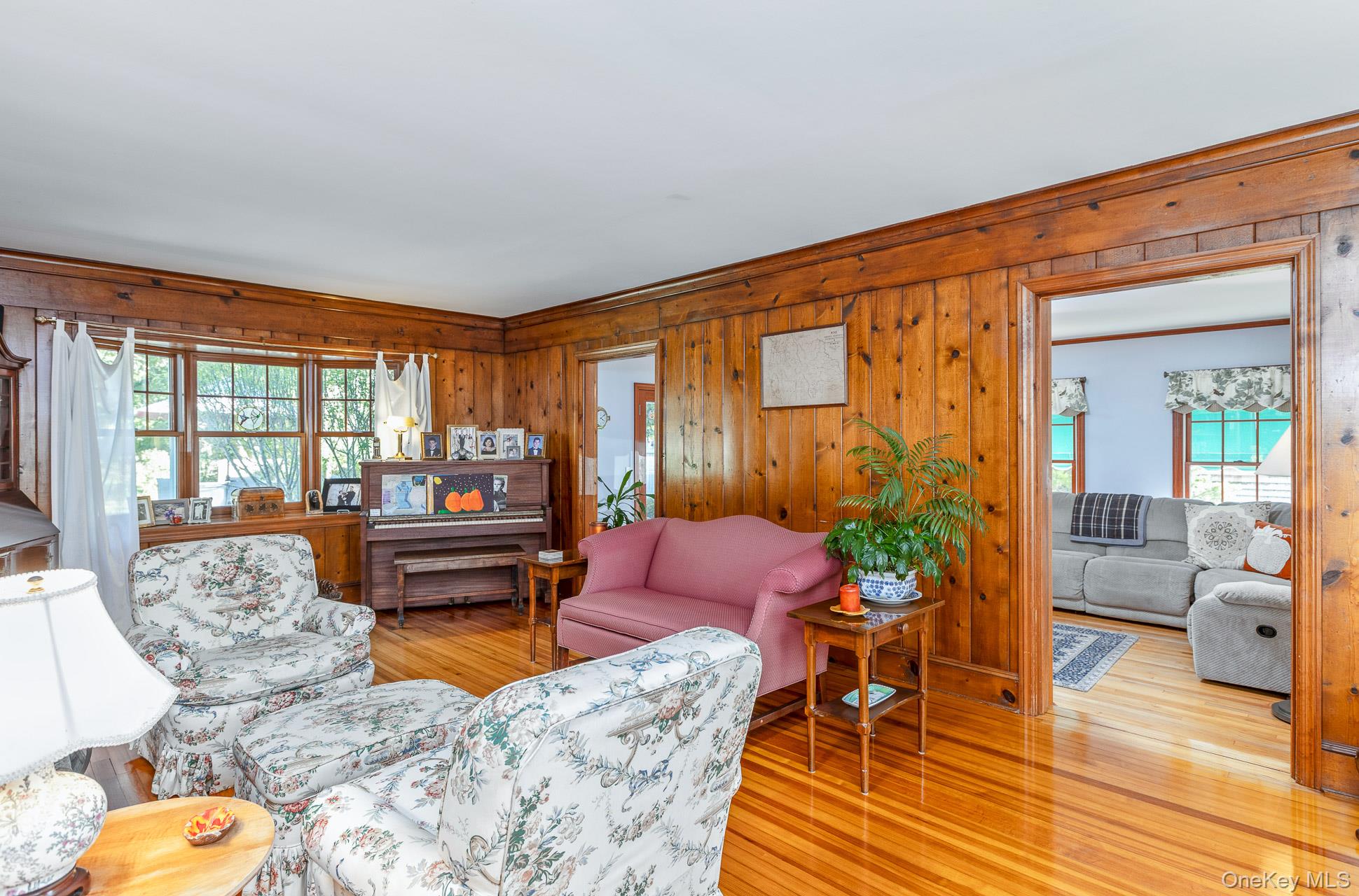 59 Union Avenue, Center Moriches, NY 11934