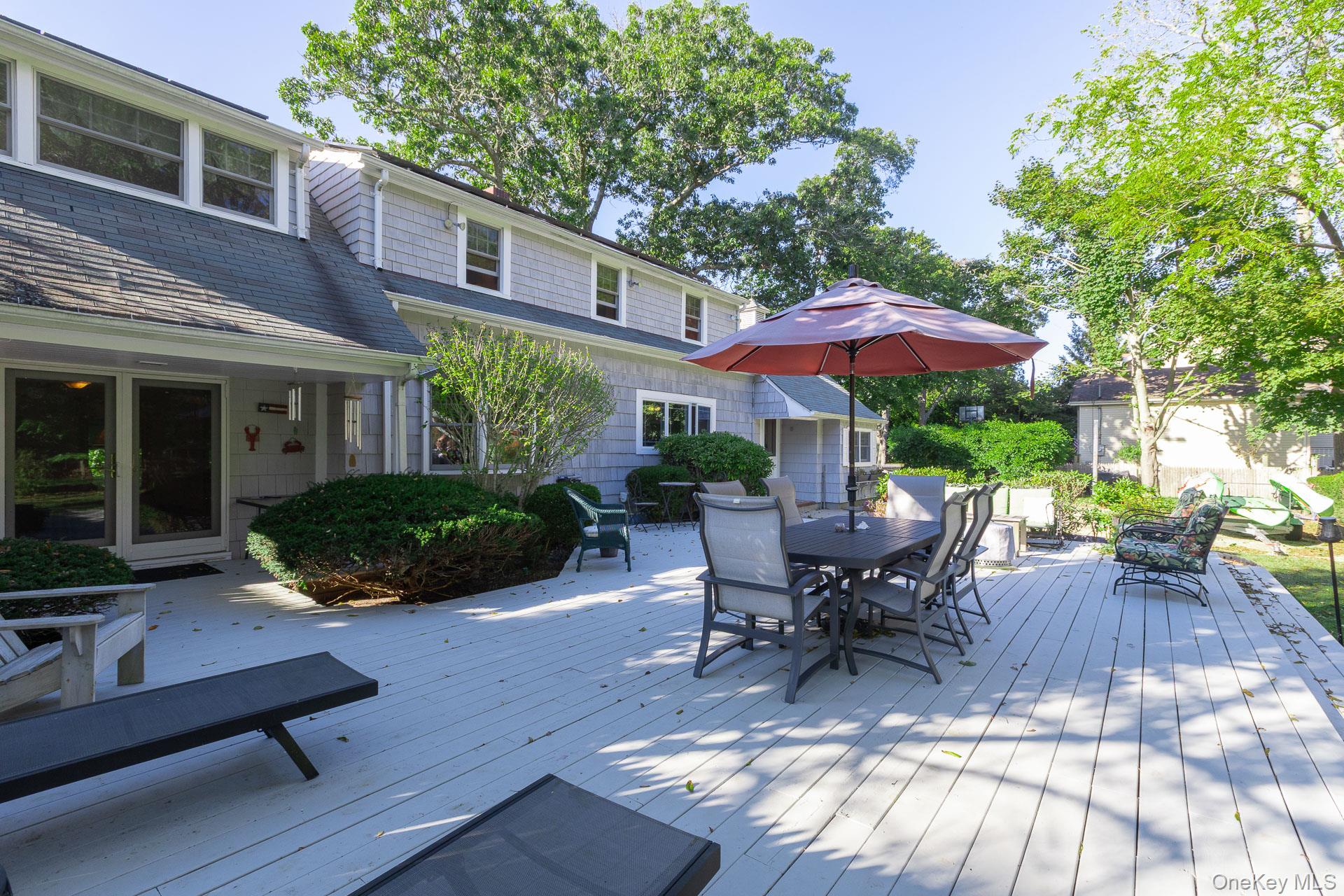 59 Union Avenue, Center Moriches, NY 11934