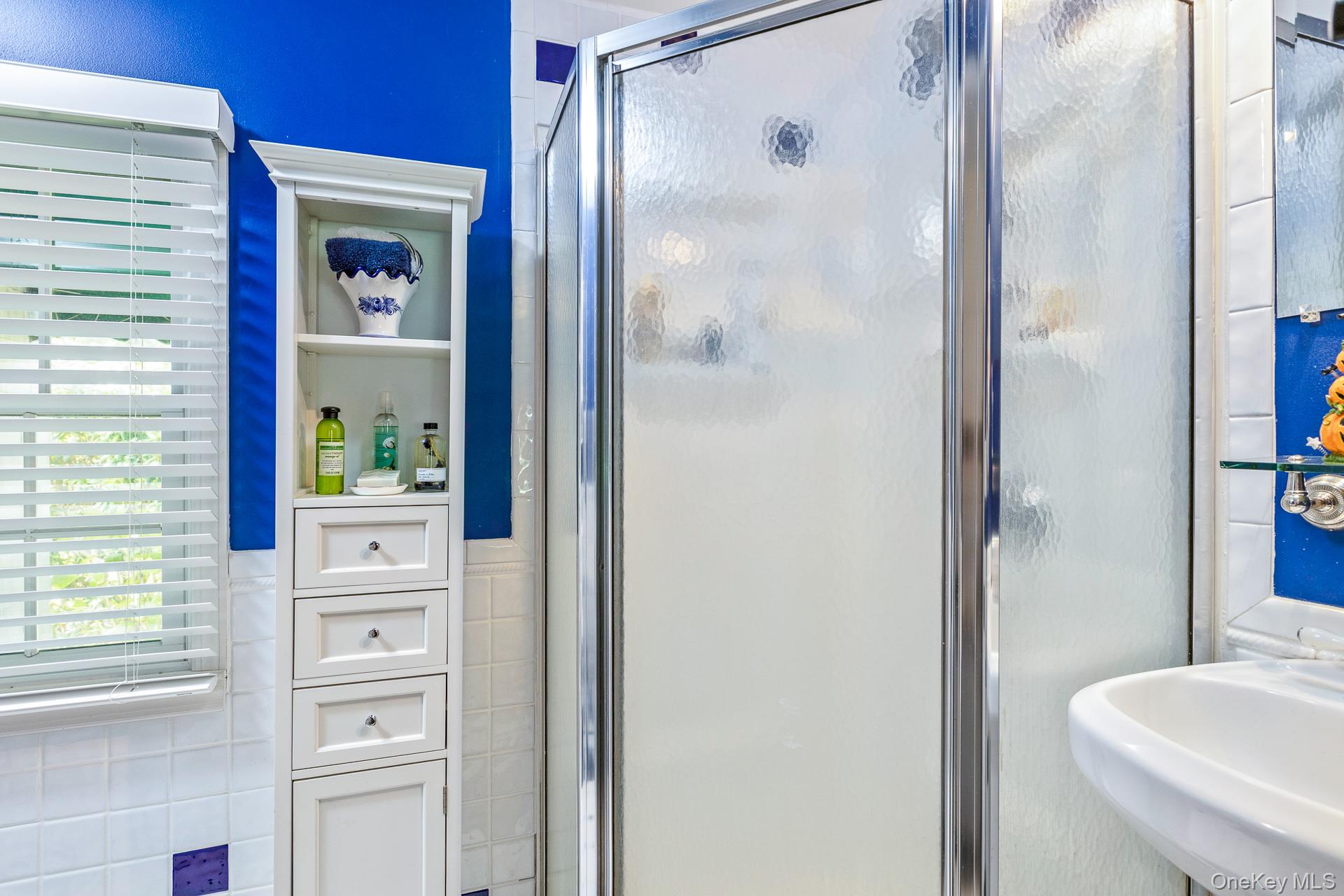 59 Union Avenue, Center Moriches, NY 11934