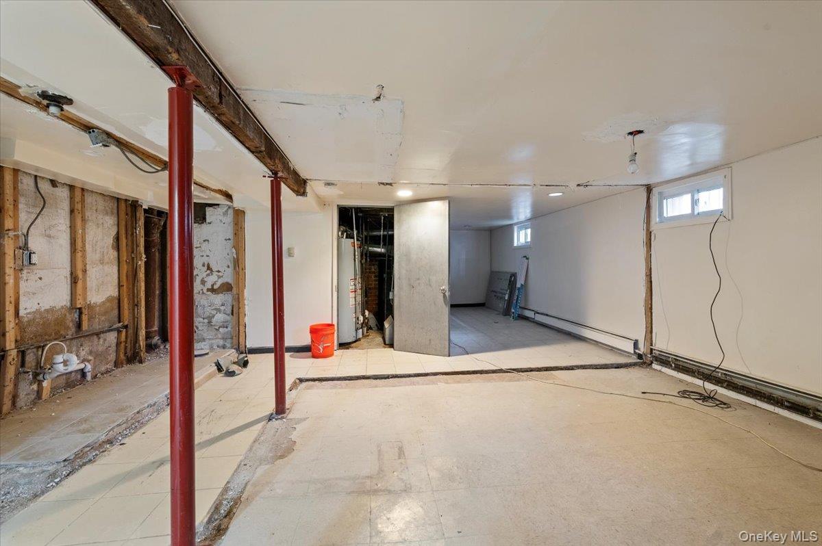 114-27 Bedell Street, Jamaica, NY 11434