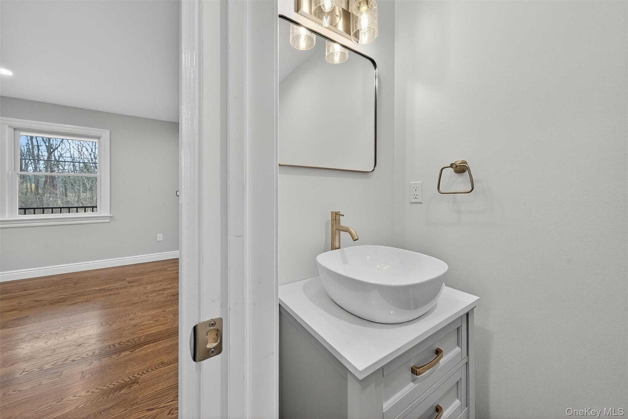 3 Little York, Warwick, NY 10990