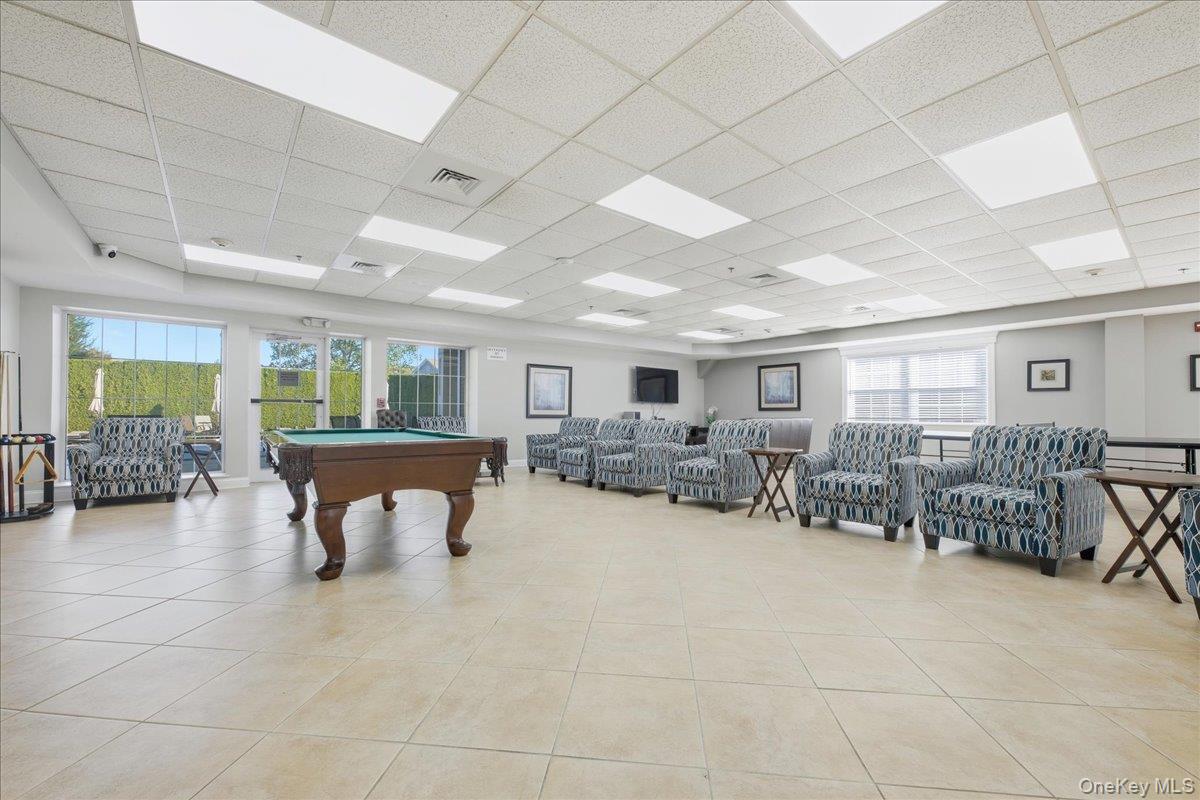 1138 Willow Lane, Valley Stream, NY 11850