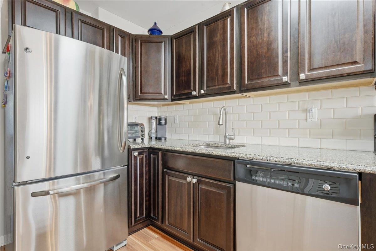 1138 Willow Lane, Valley Stream, NY 11850