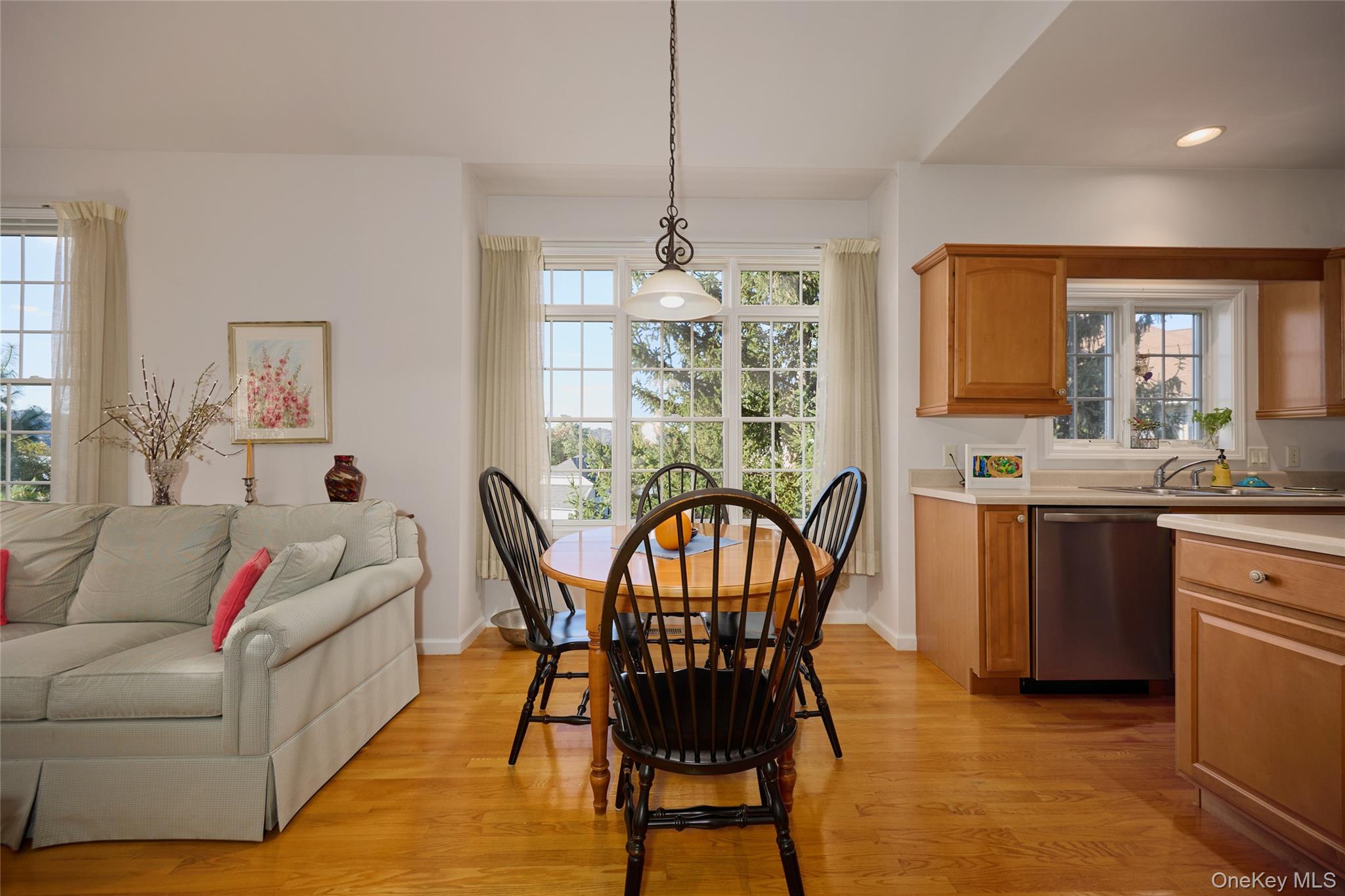 25 Alta Drive, Wappingers Falls, NY 12590