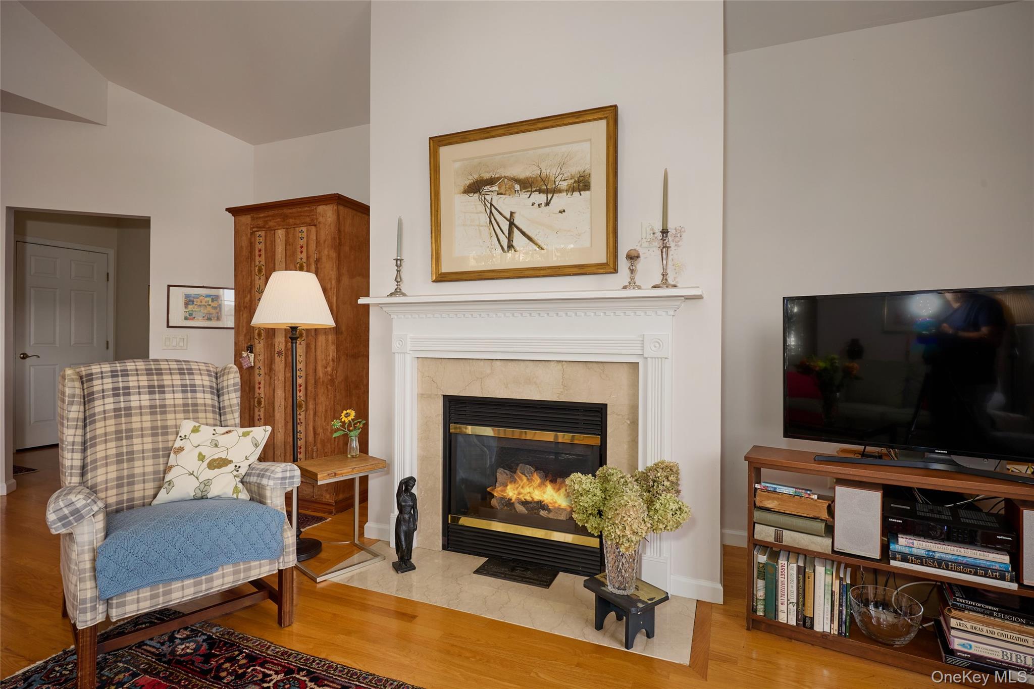 25 Alta Drive, Wappingers Falls, NY 12590