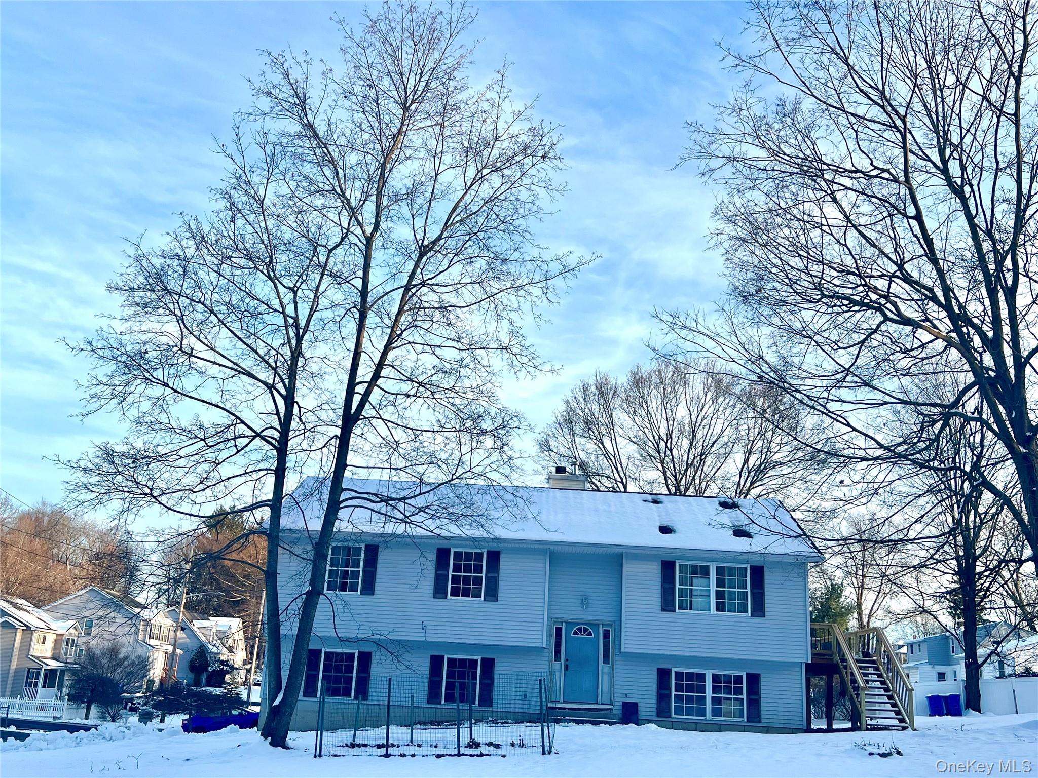 25 Clinton Street, Middletown, NY 10940