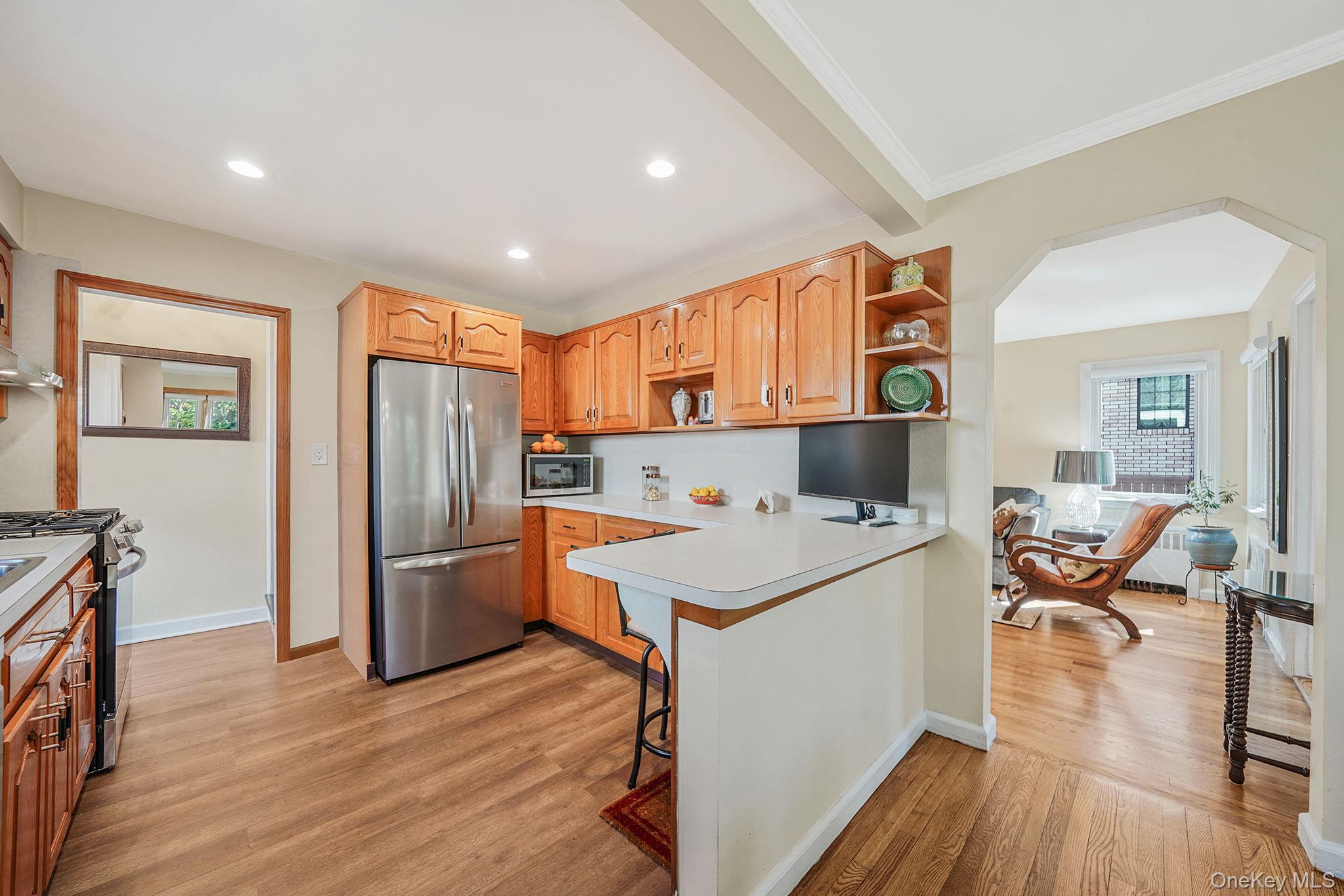 8133 260th Street, Glen Oaks, NY 11004