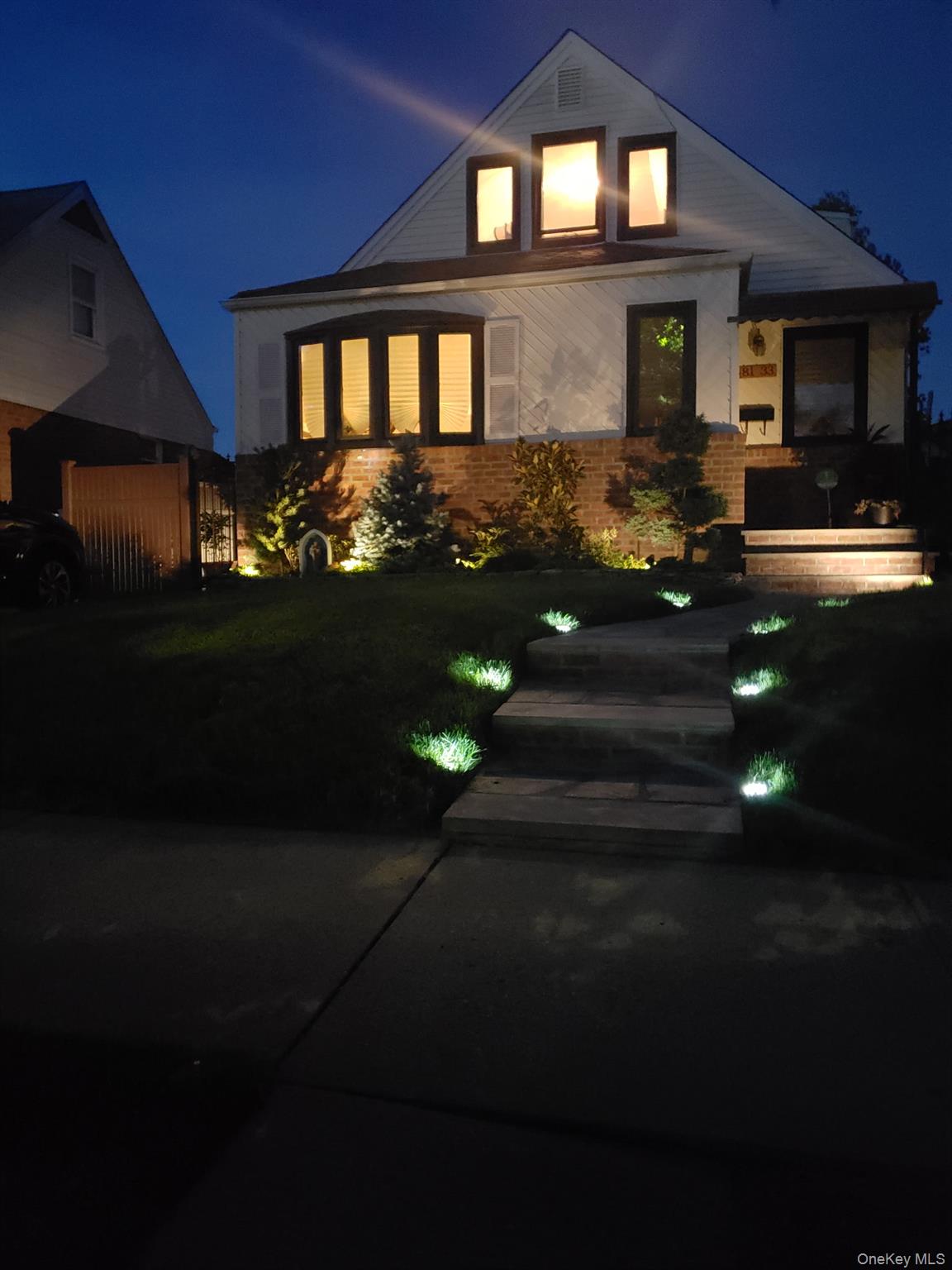 8133 260th Street, Glen Oaks, NY 11004