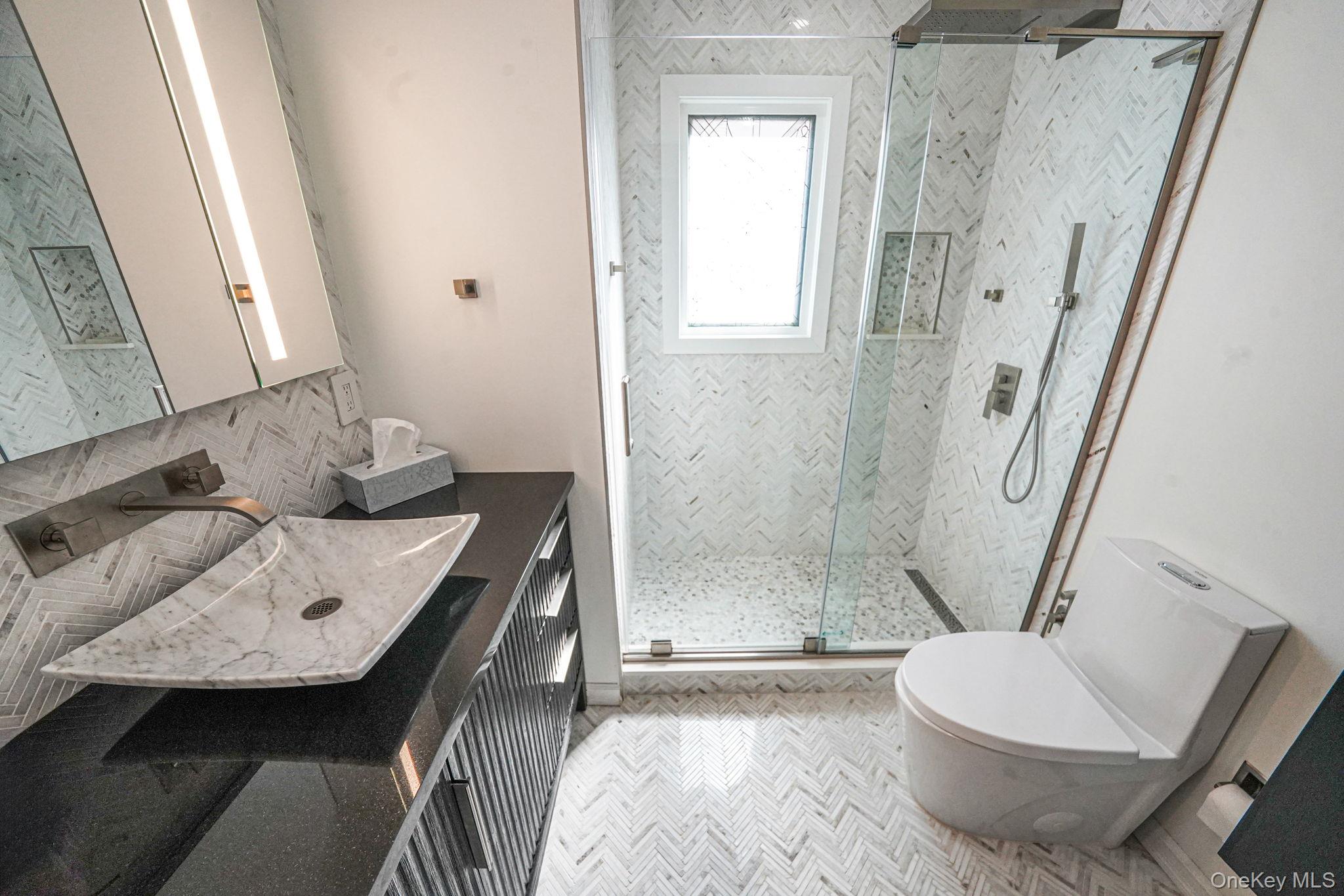 8133 260th Street, Glen Oaks, NY 11004