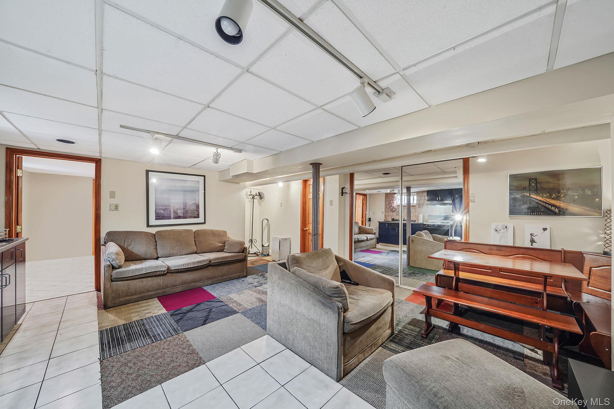 8133 260th Street, Glen Oaks, NY 11004