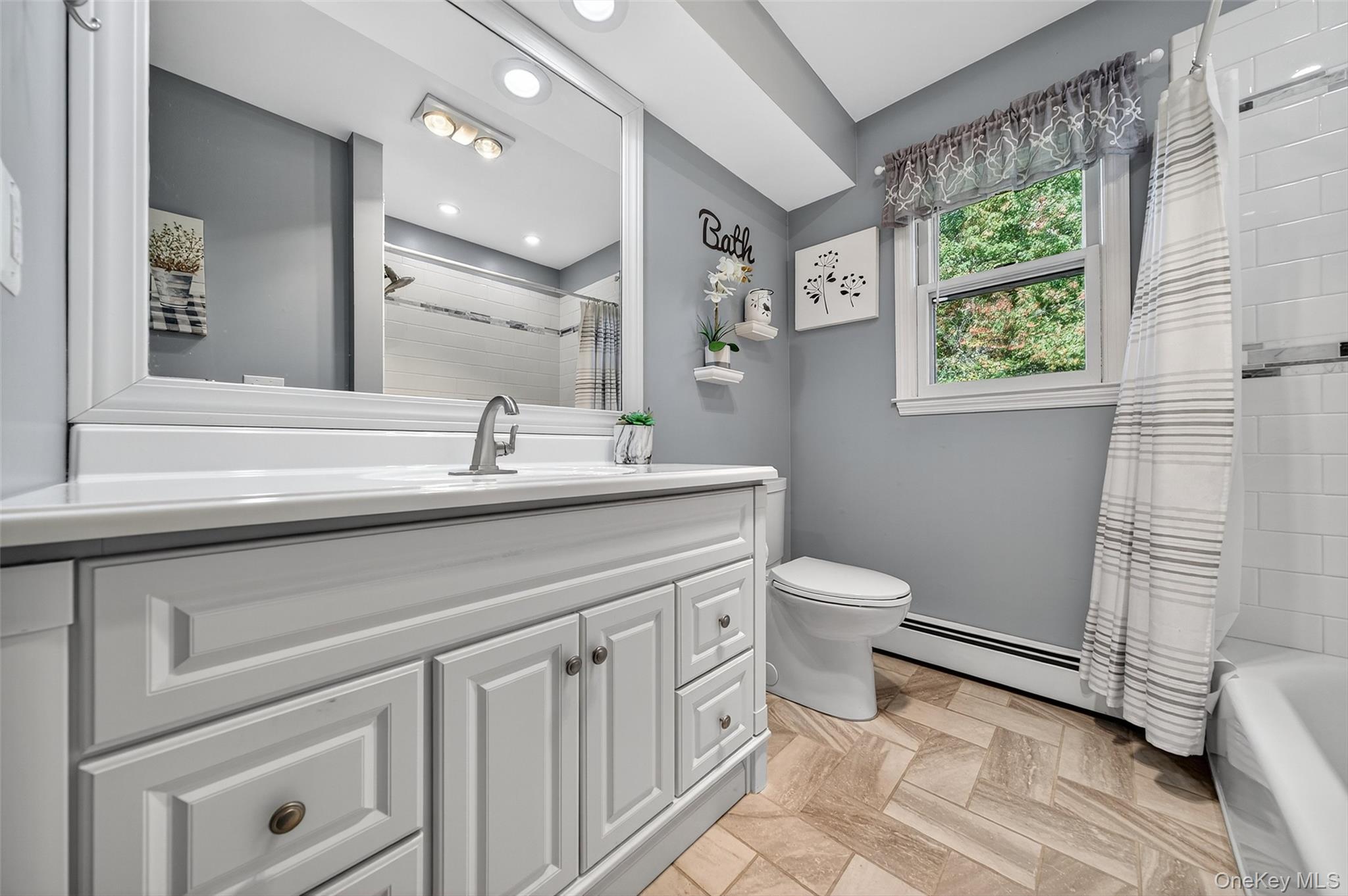 18 Rondack Road, Middletown, NY 10941