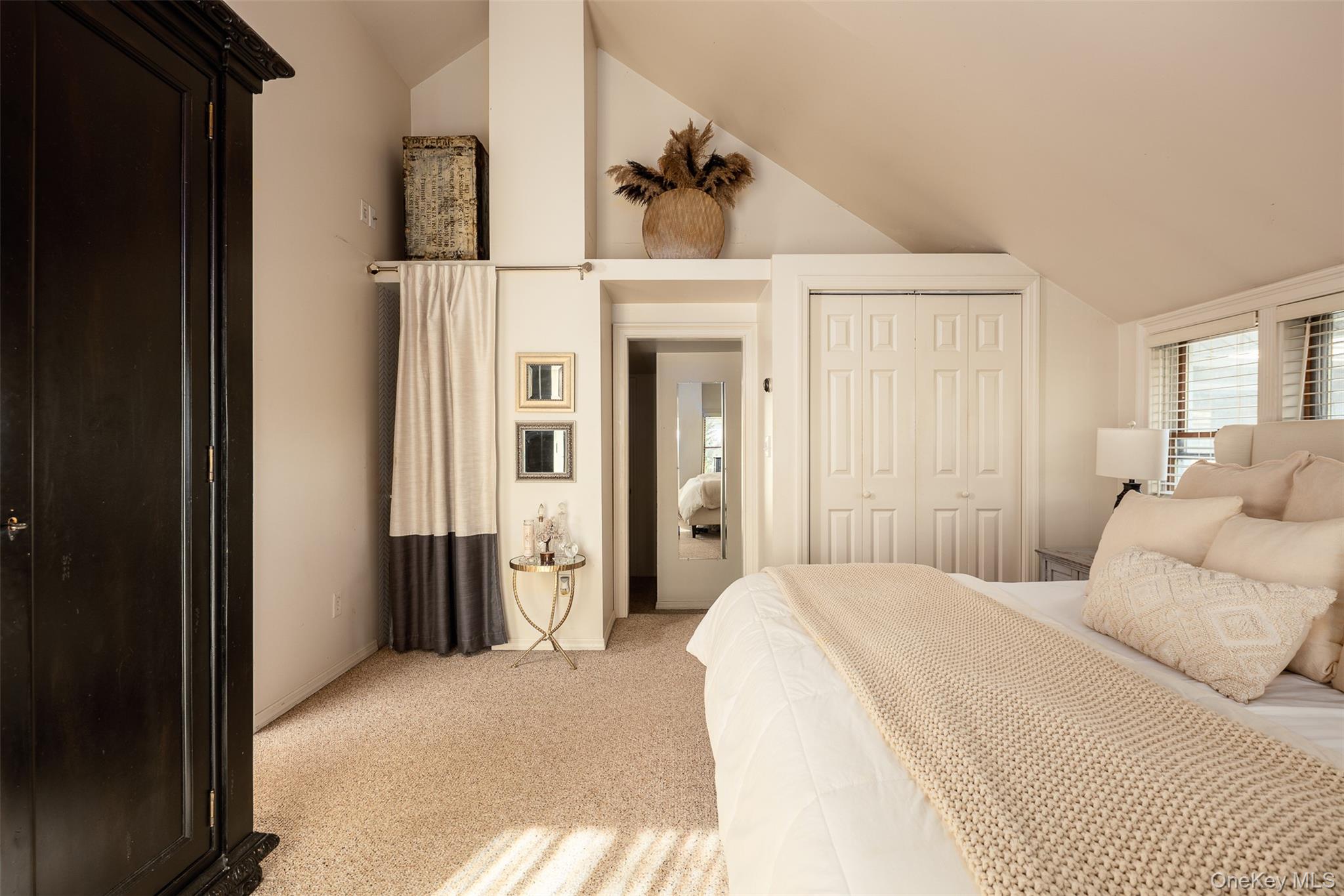 428 Montauk Highway, East Moriches, NY 11940