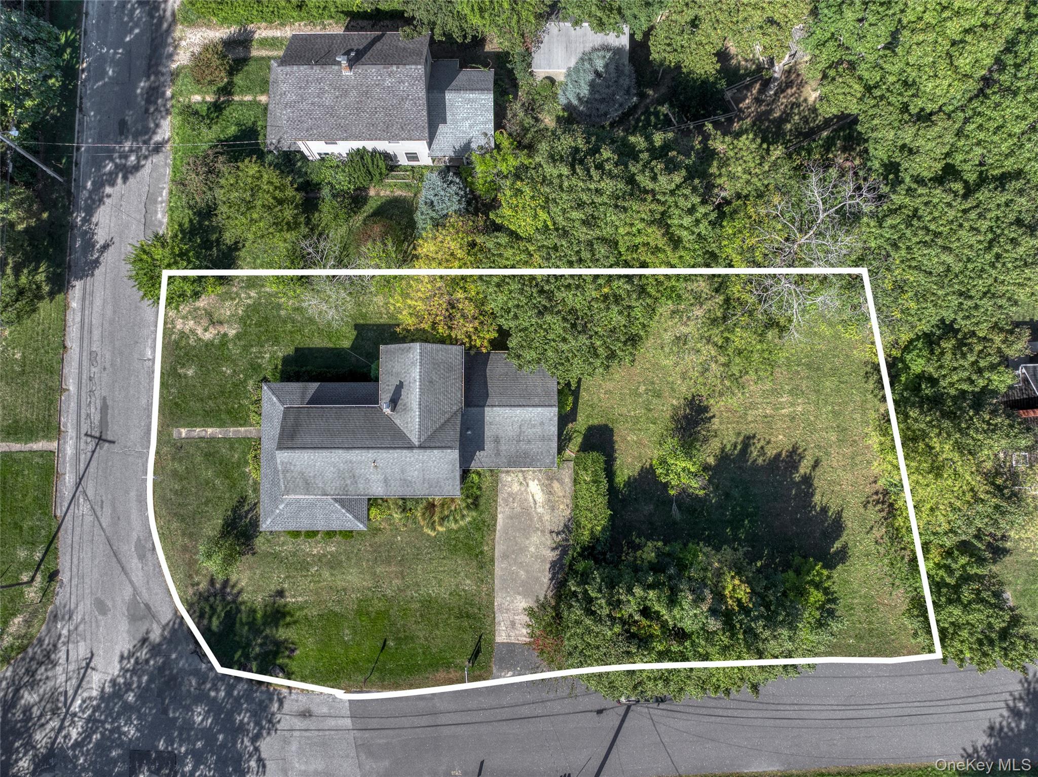 385 Cottage Place, Southold, NY 11971