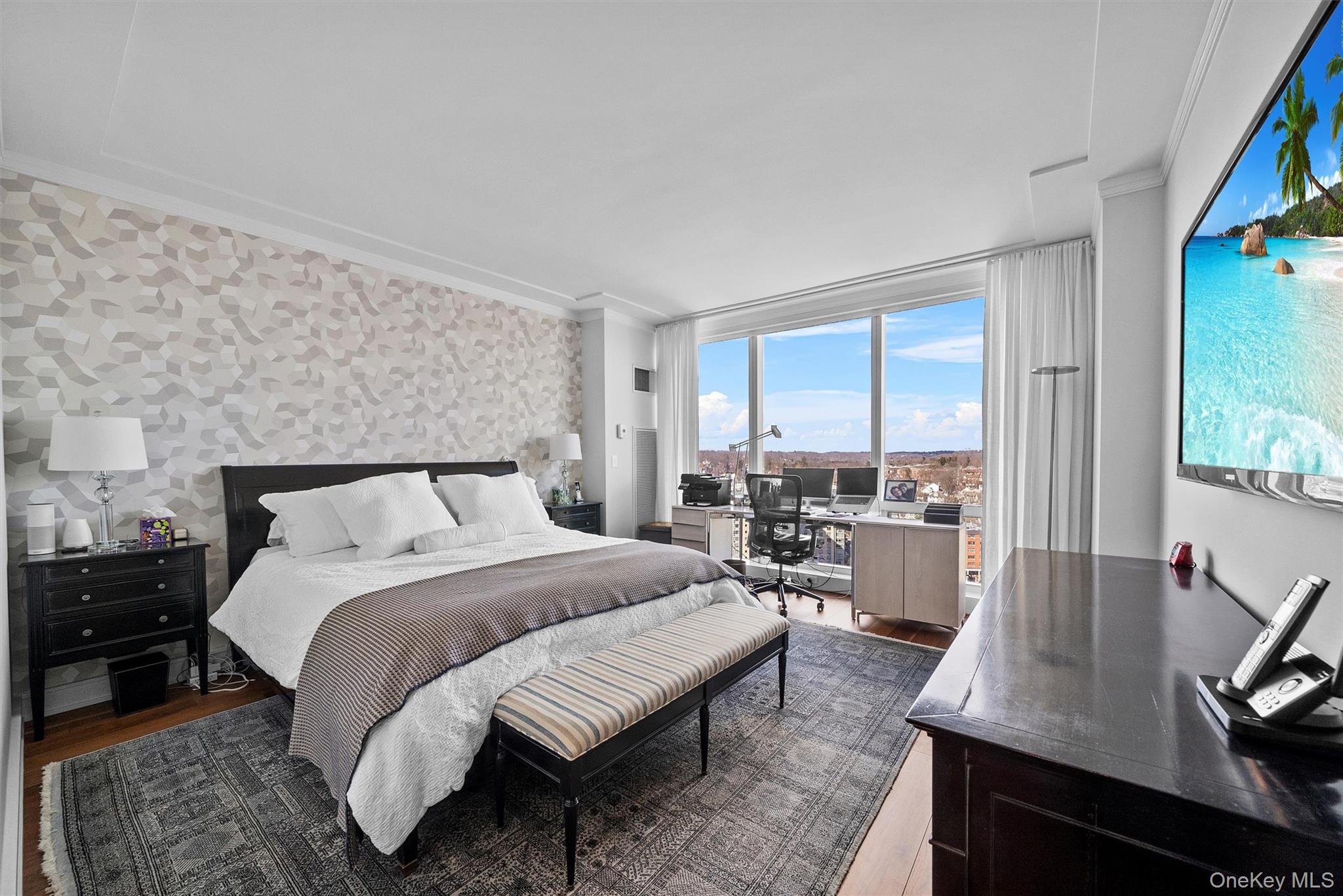 5 Renaissance Square # 19B, White Plains, NY 10601