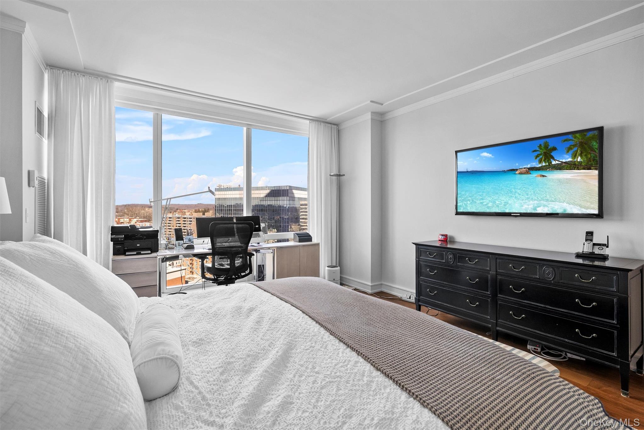 5 Renaissance Square # 19B, White Plains, NY 10601