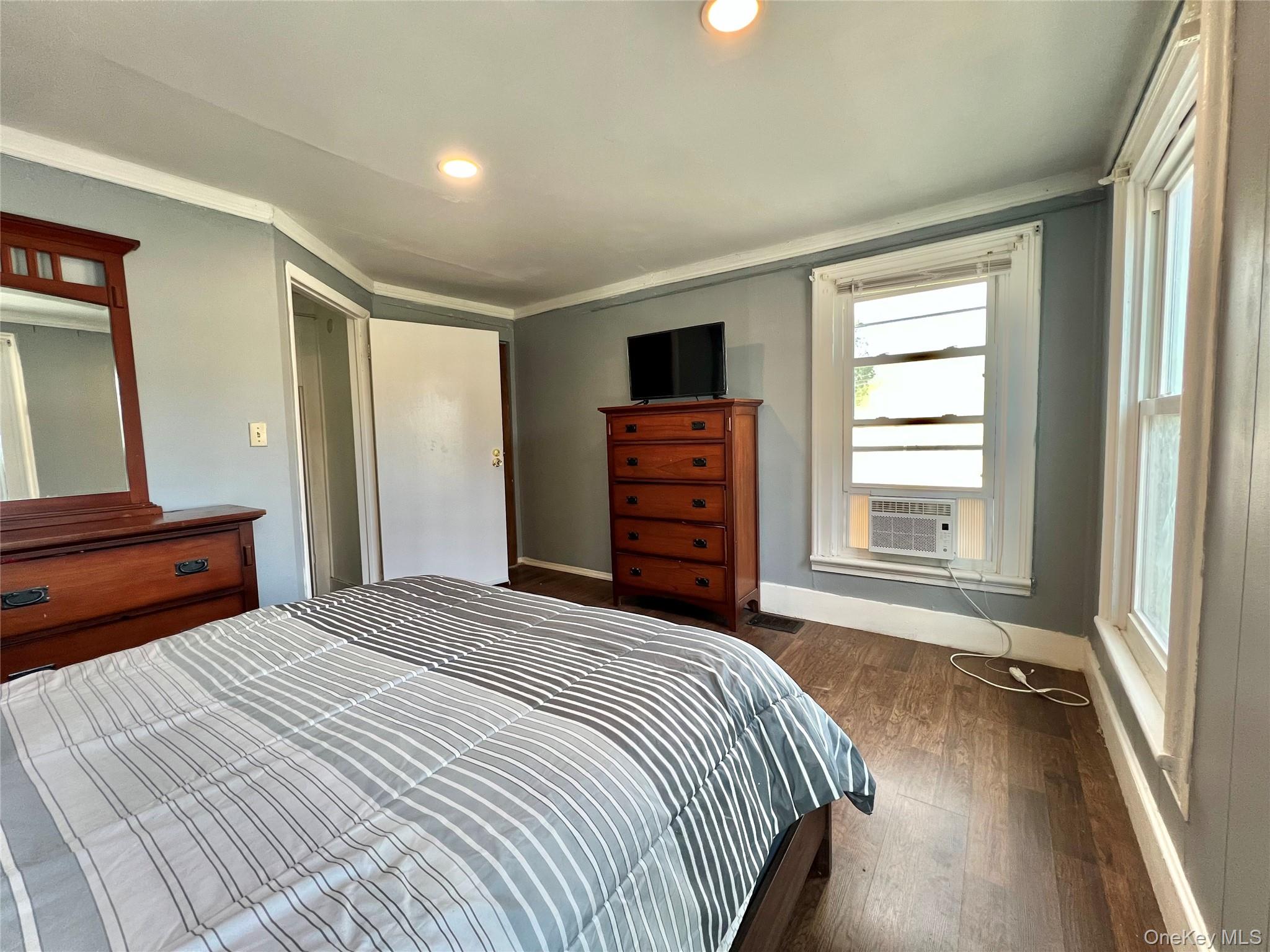 34 Smith Street, Poughkeepsie, NY 12601