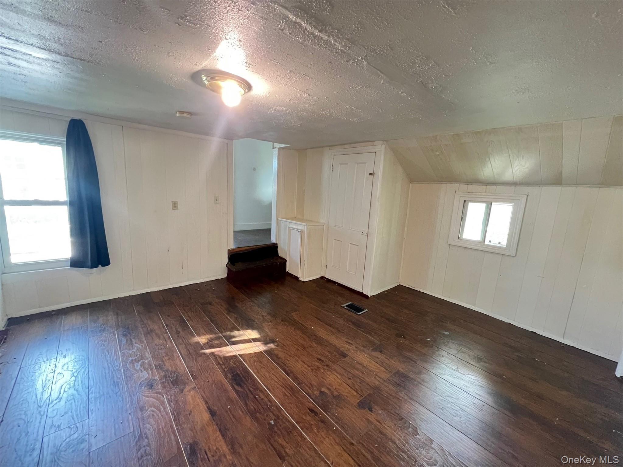 34 Smith Street, Poughkeepsie, NY 12601