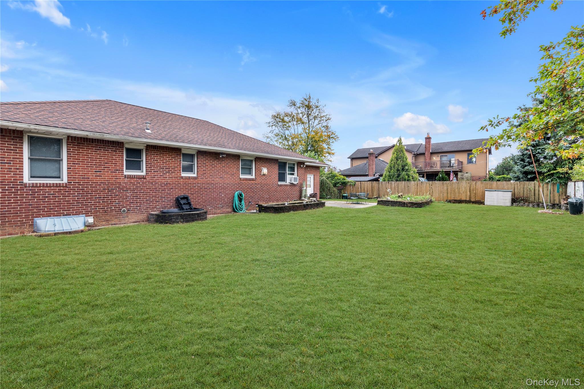 459 Albany Avenue, Lindenhurst, NY 11757