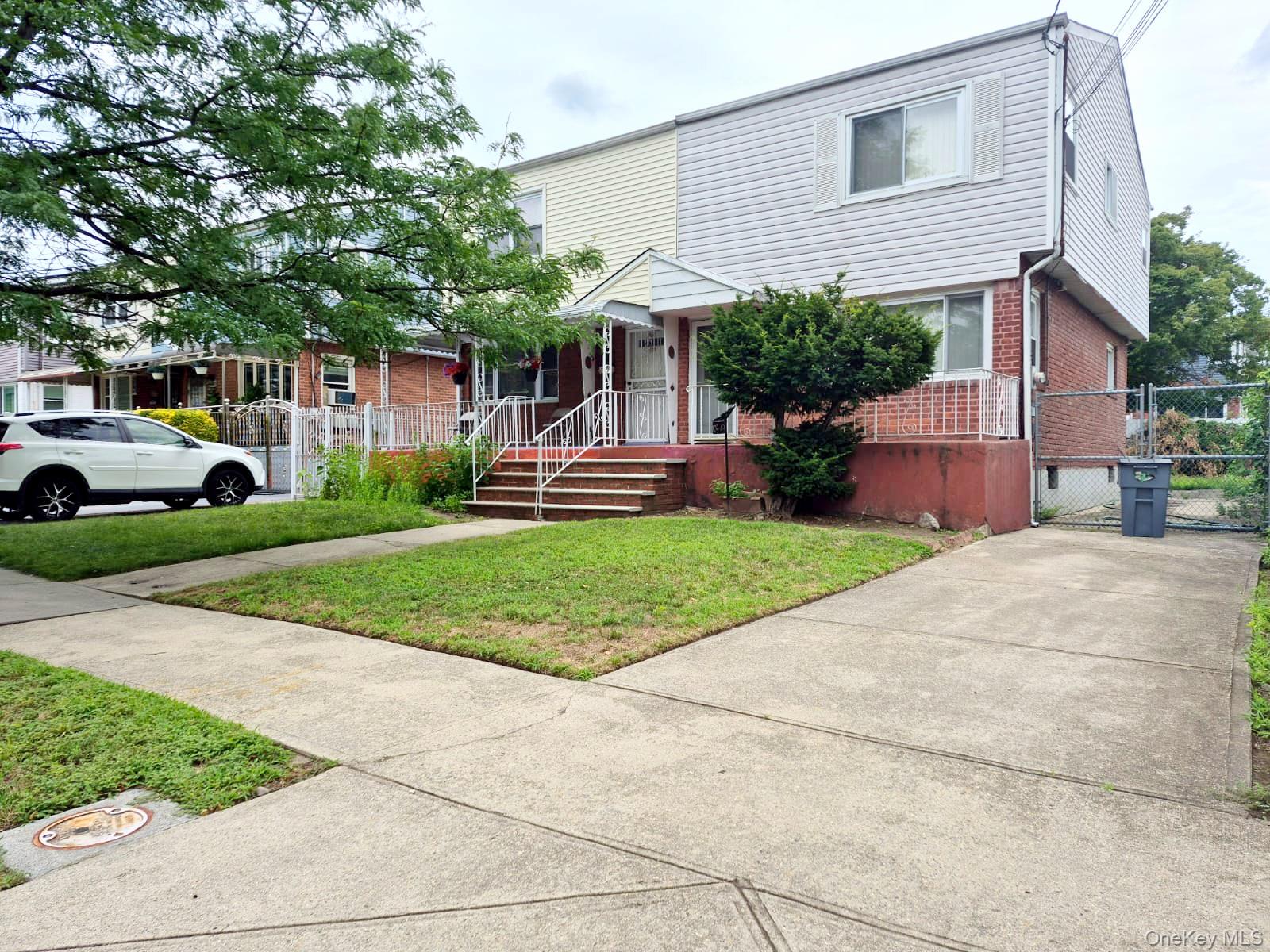 109-49 176, Jamaica, NY 11433