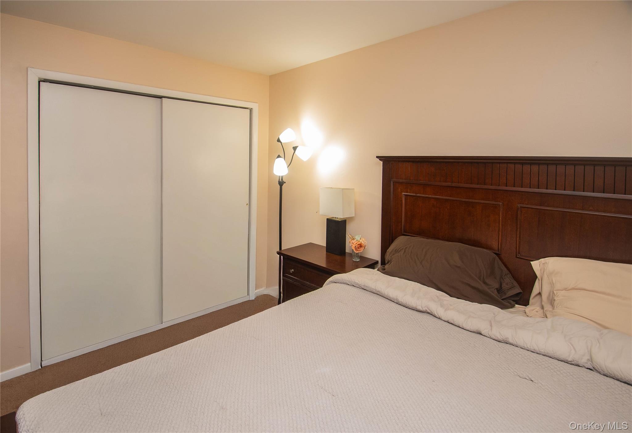 5904 Chelsea Cove N, Hopewell Junction, NY 12533