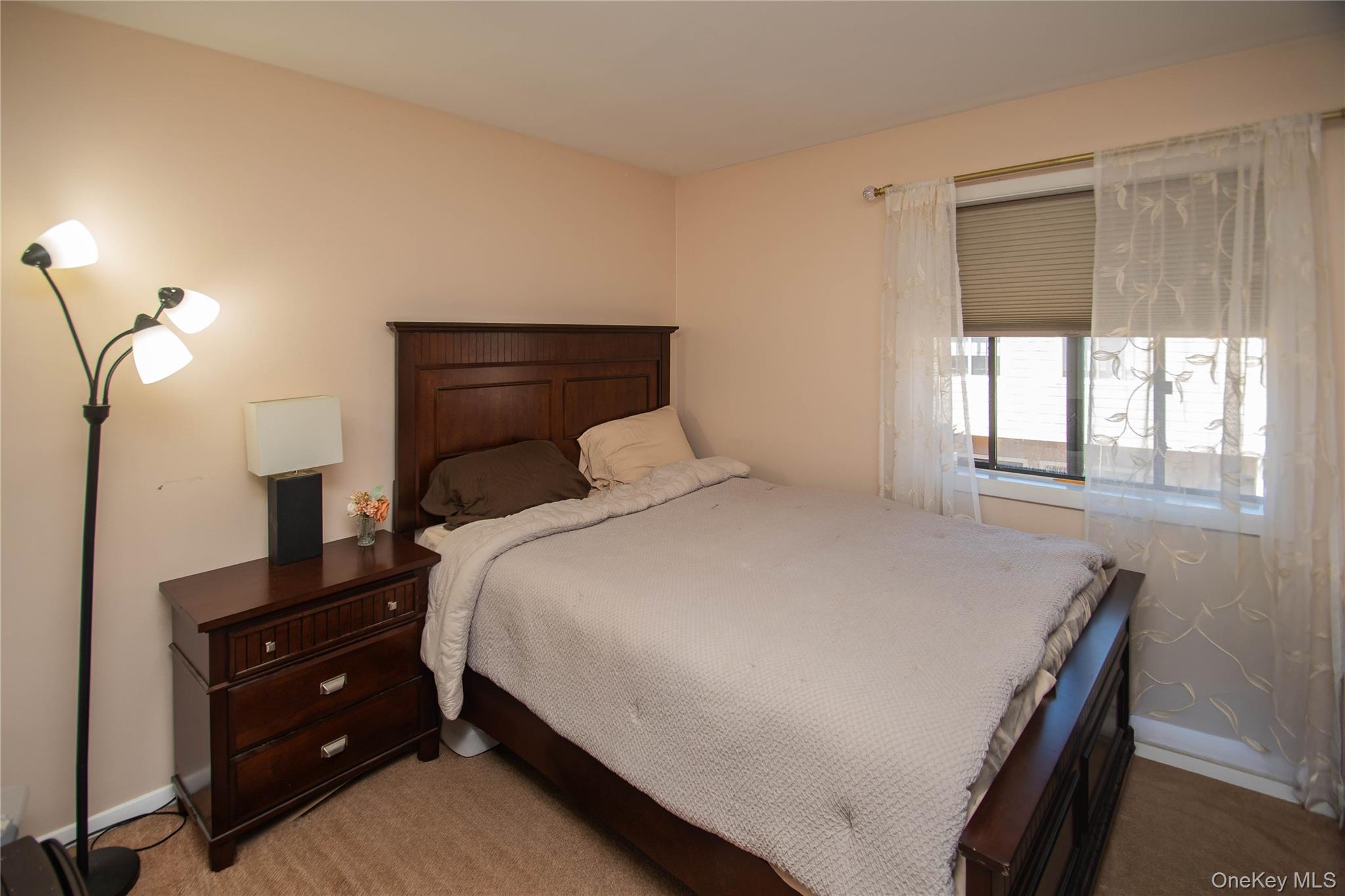 5904 Chelsea Cove N, Hopewell Junction, NY 12533