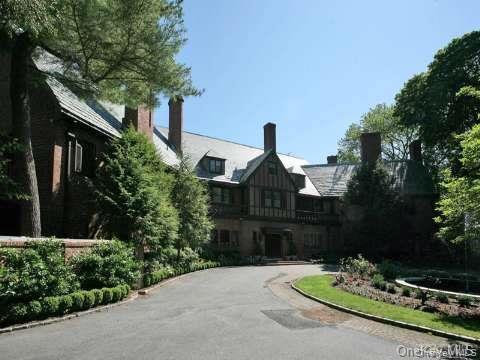 219 Feeks Lane, Mill Neck, NY 11560