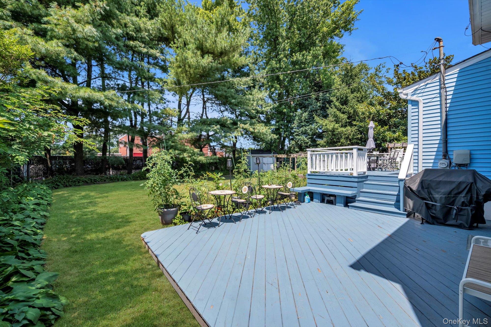 38 Loretta Drive, Syosset, NY 11791