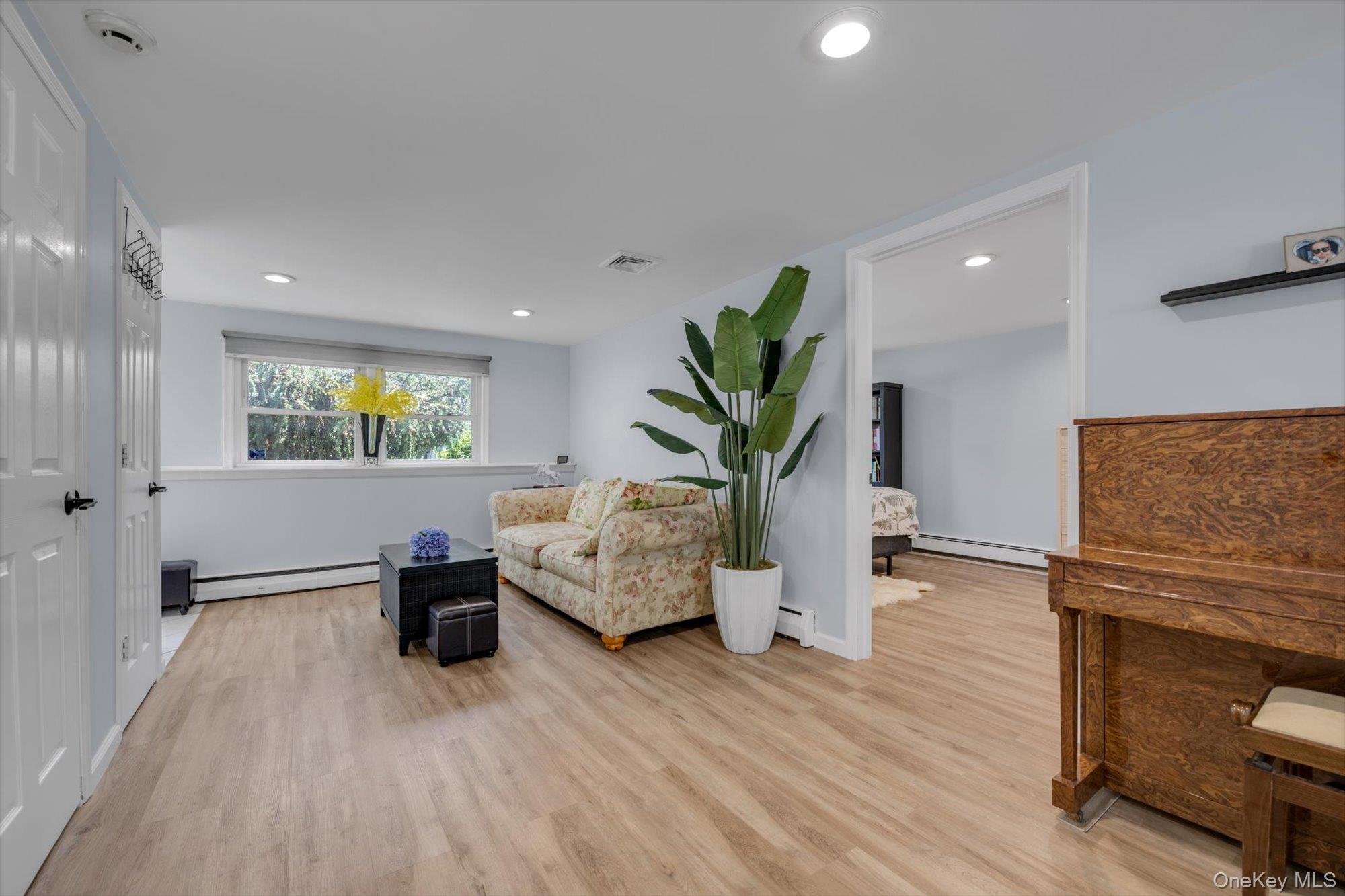 38 Loretta Drive, Syosset, NY 11791