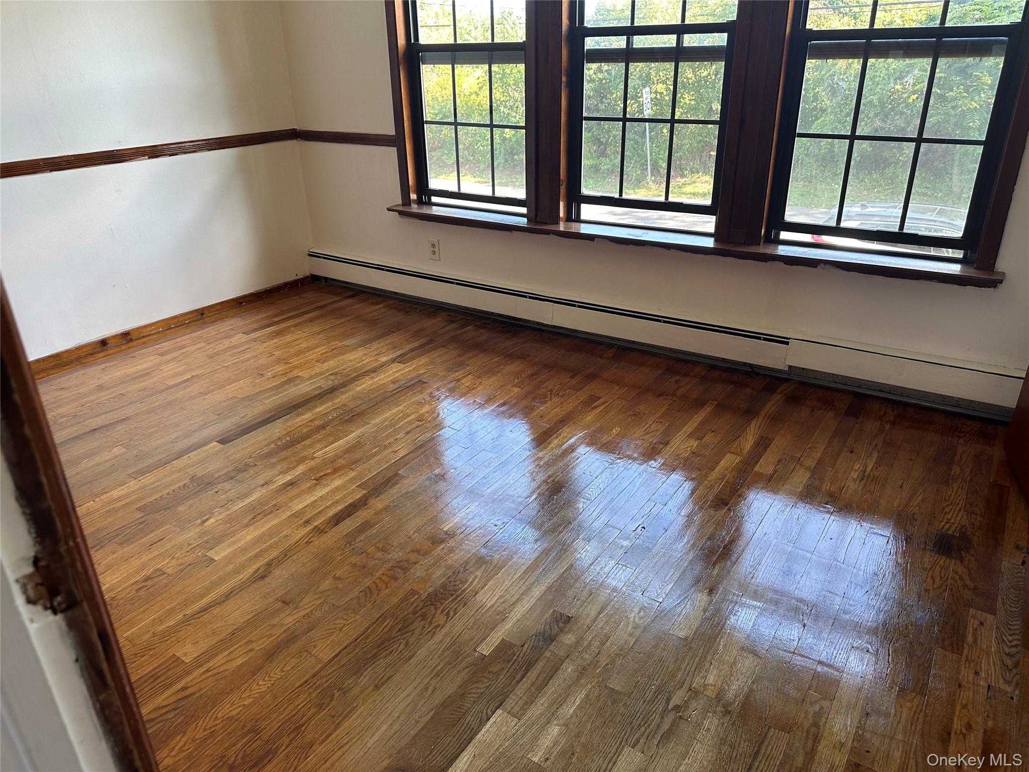 676 Bohemia Parkway, Sayville, NY 11782