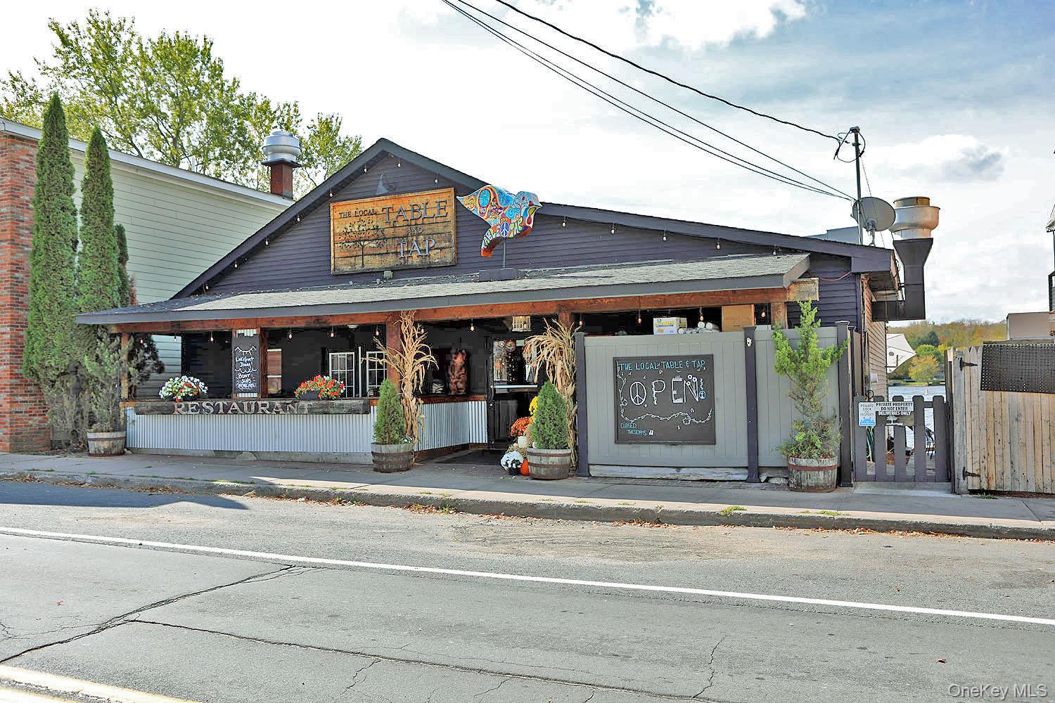 3 Horseshoe Lake Road, Kauneonga Lake, NY 12749