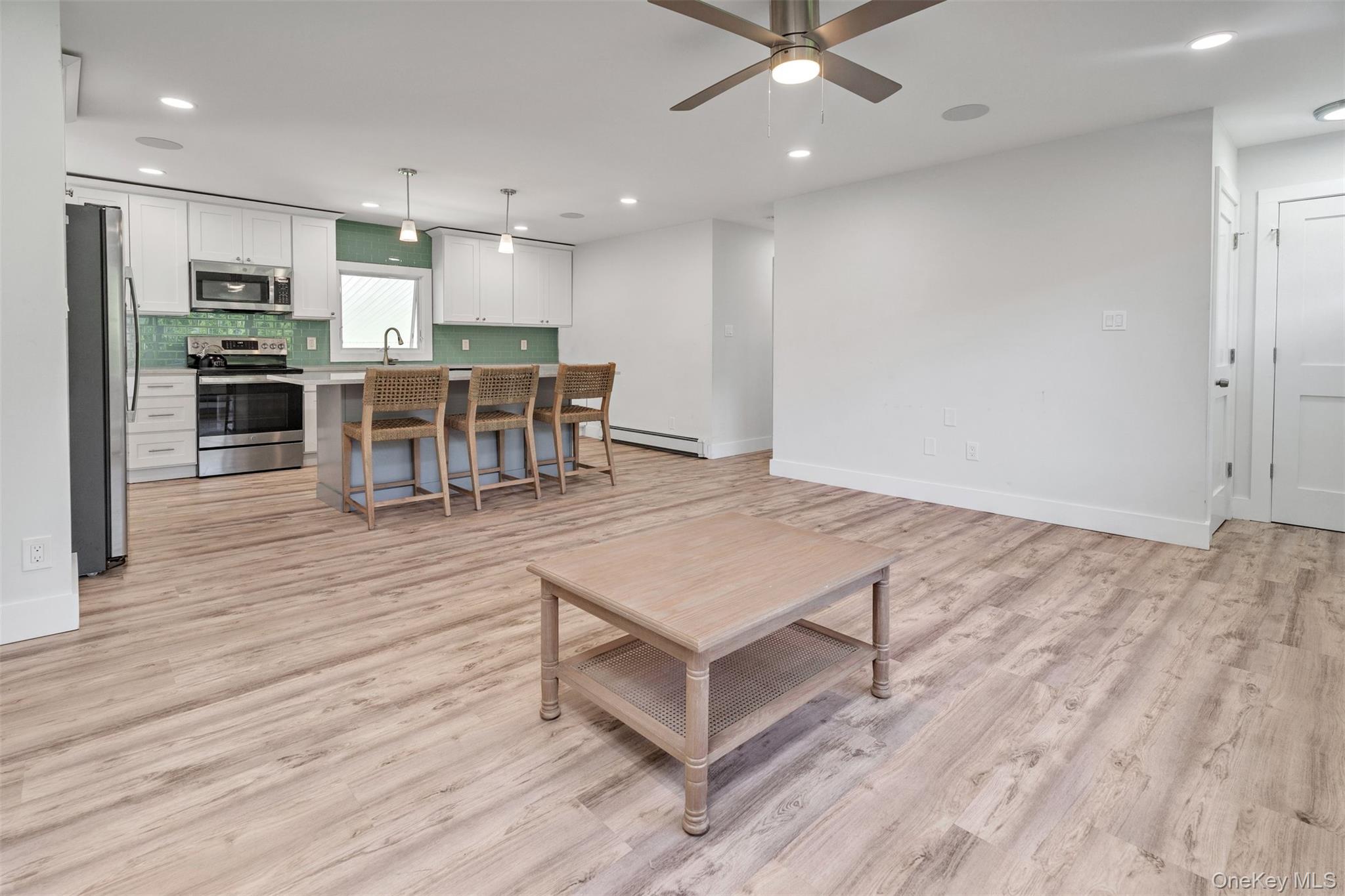 35 Suffolk Road, Hampton Bays, NY 11946