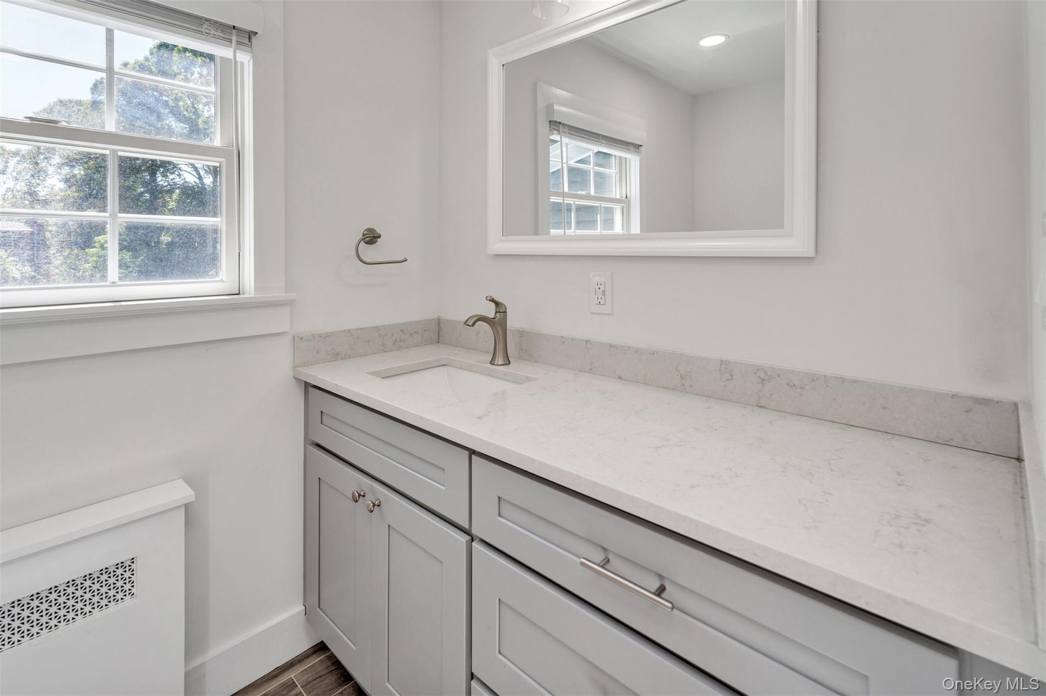 35 Suffolk Road, Hampton Bays, NY 11946