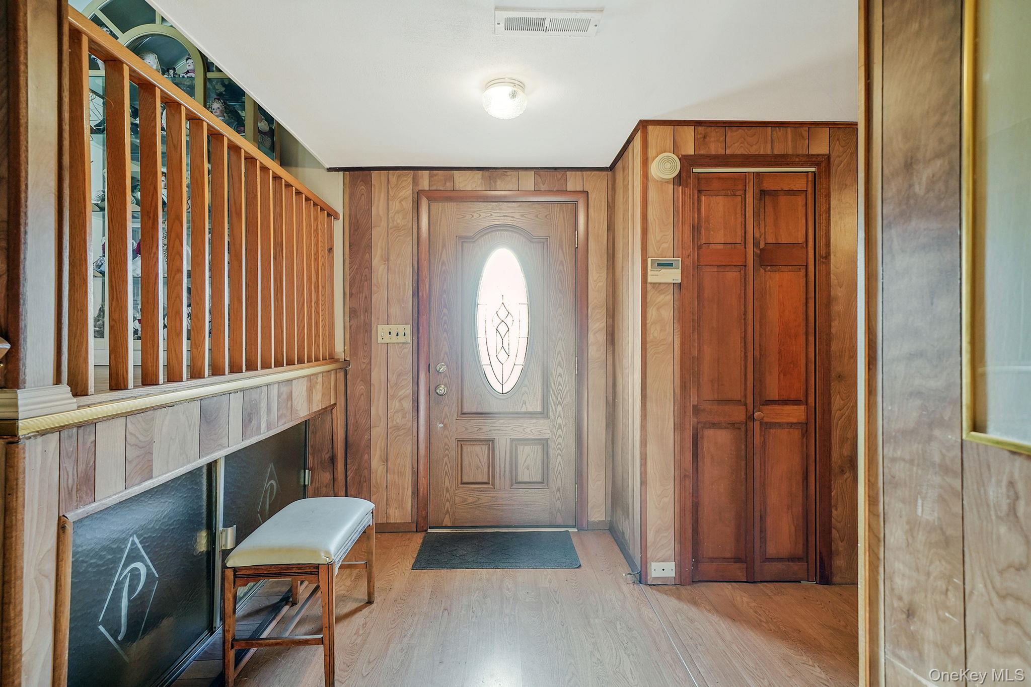 337 W 20th Street, Deer Park, NY 11729