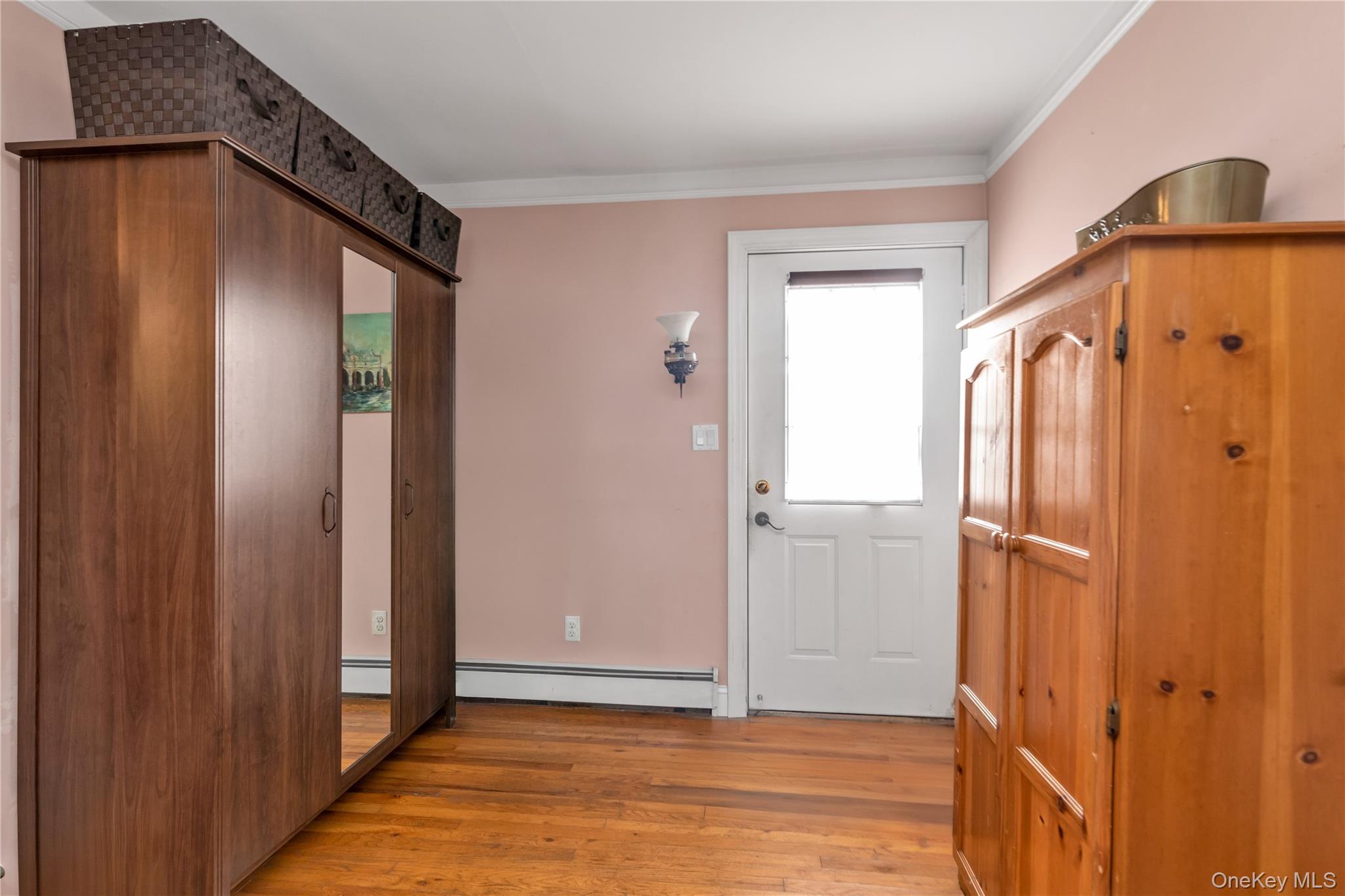 10 3rd Street, Rosedale, NY 11422