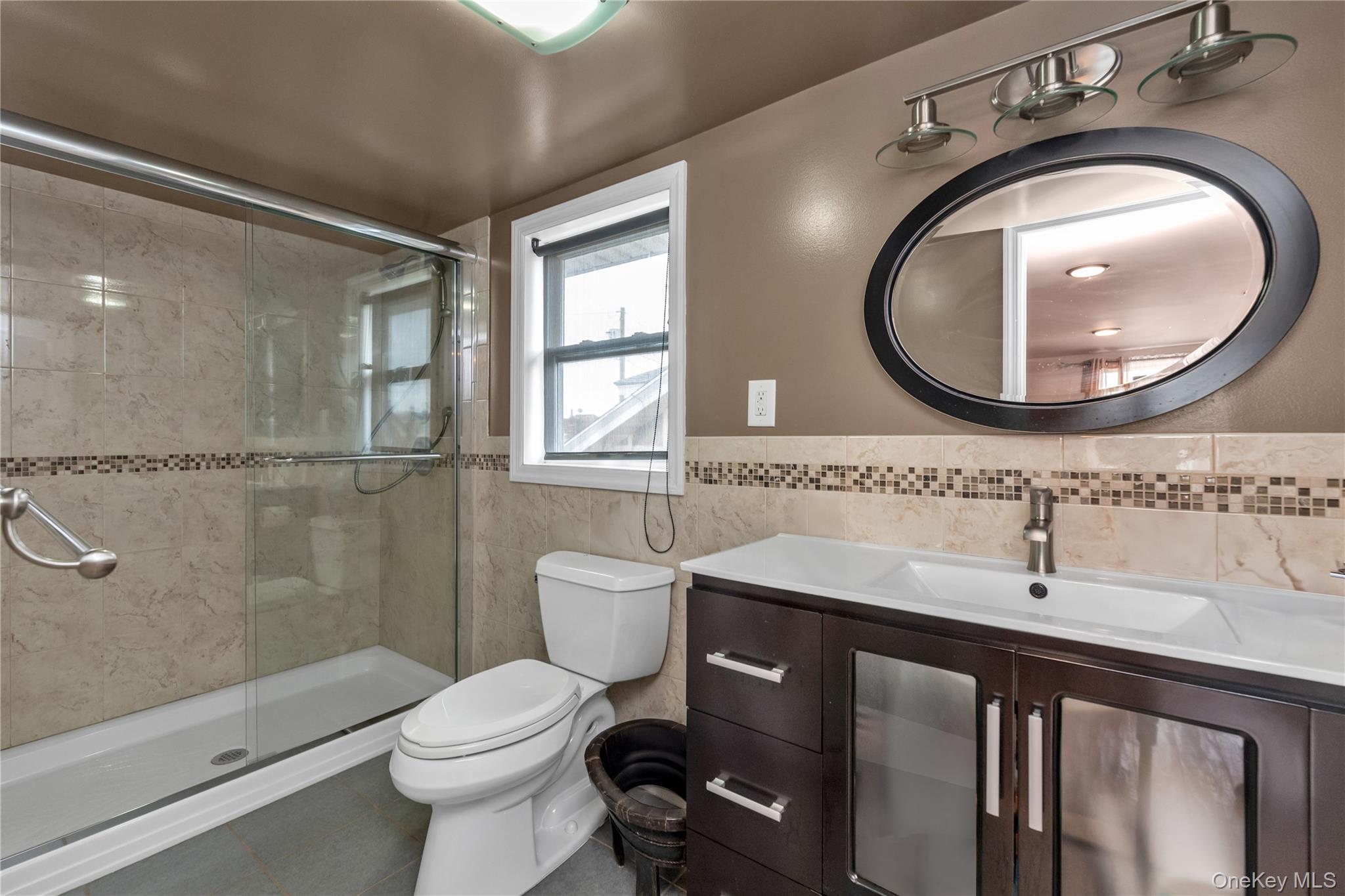 10 3rd Street, Rosedale, NY 11422