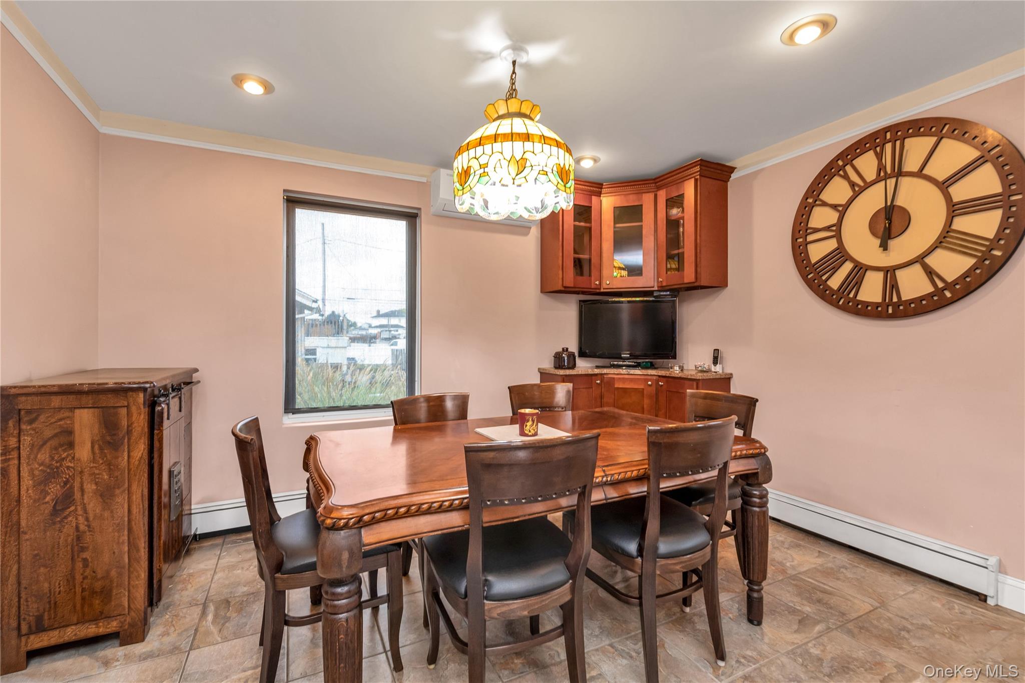 10 3rd Street, Rosedale, NY 11422